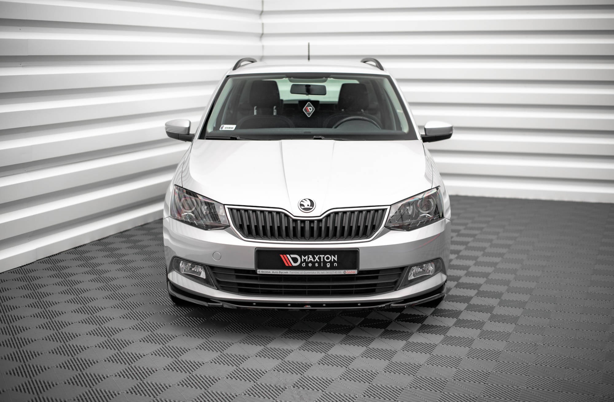 Prelungire splitter bara fata Skoda Fabia Mk3 2014-2019 v7 - Maxton Design