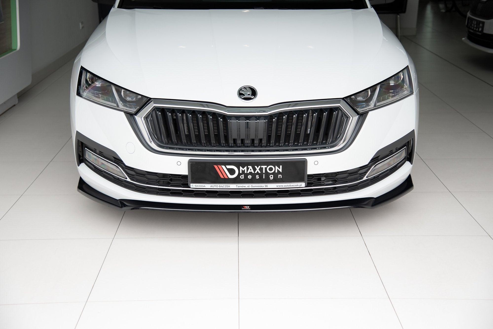 Prelungire splitter bara fata Skoda Octavia Mk4 2019- v2 - Maxton Design