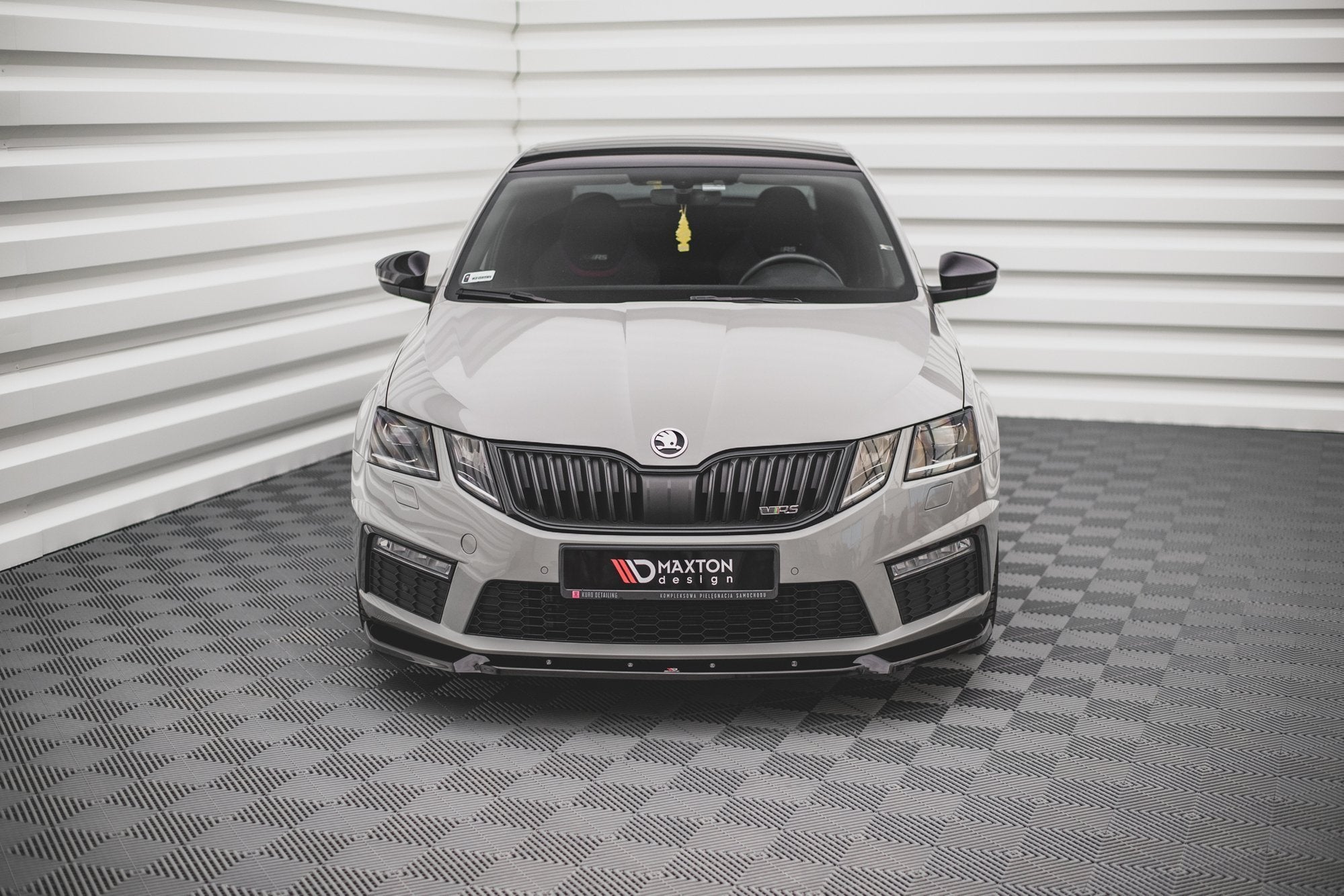 Prelungire splitter bara fata Skoda Octavia RS Mk3 Facelift 2016-2019 v16 - Maxton Design