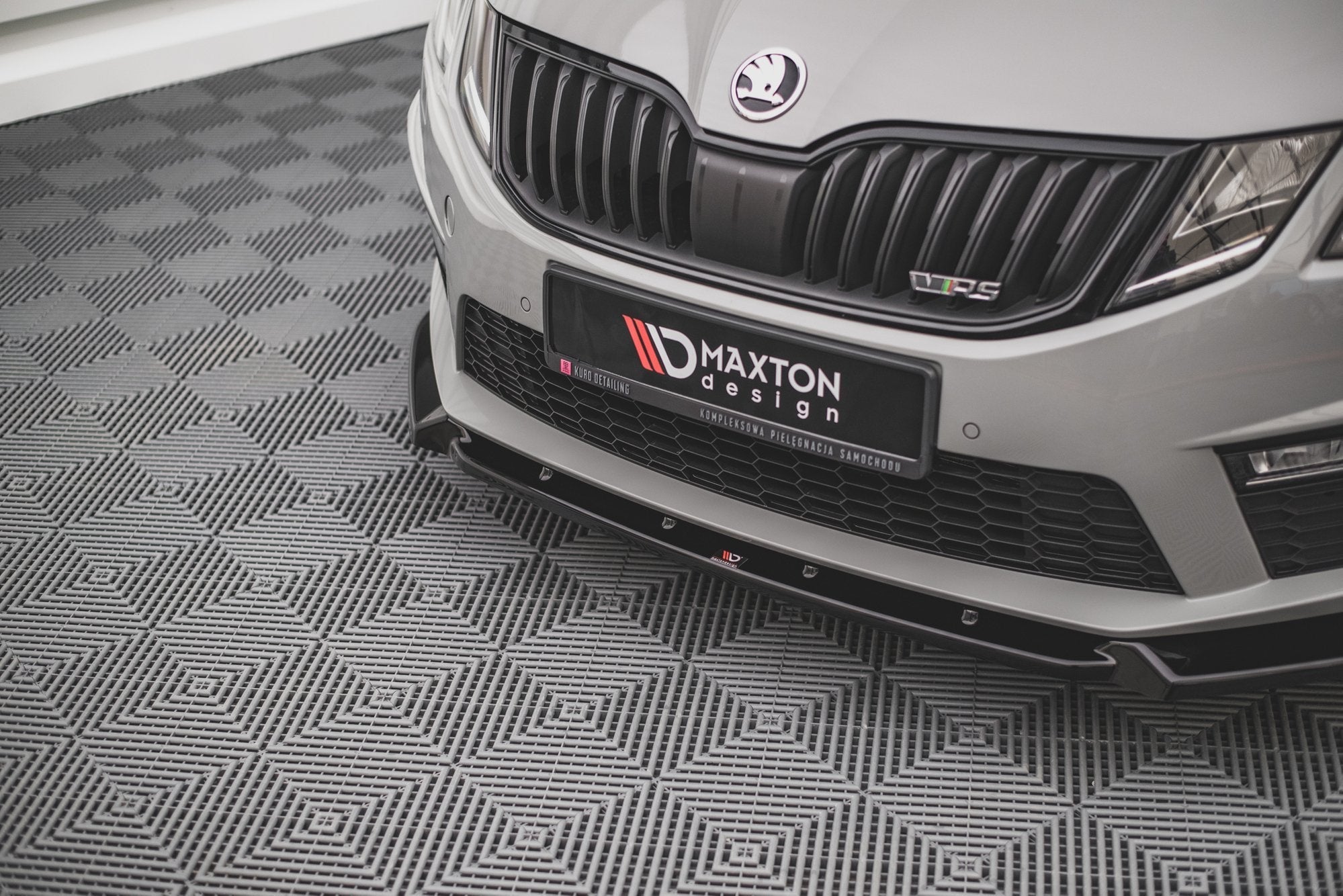 Prelungire splitter bara fata Skoda Octavia RS Mk3 Facelift 2016-2019 v16 - Maxton Design