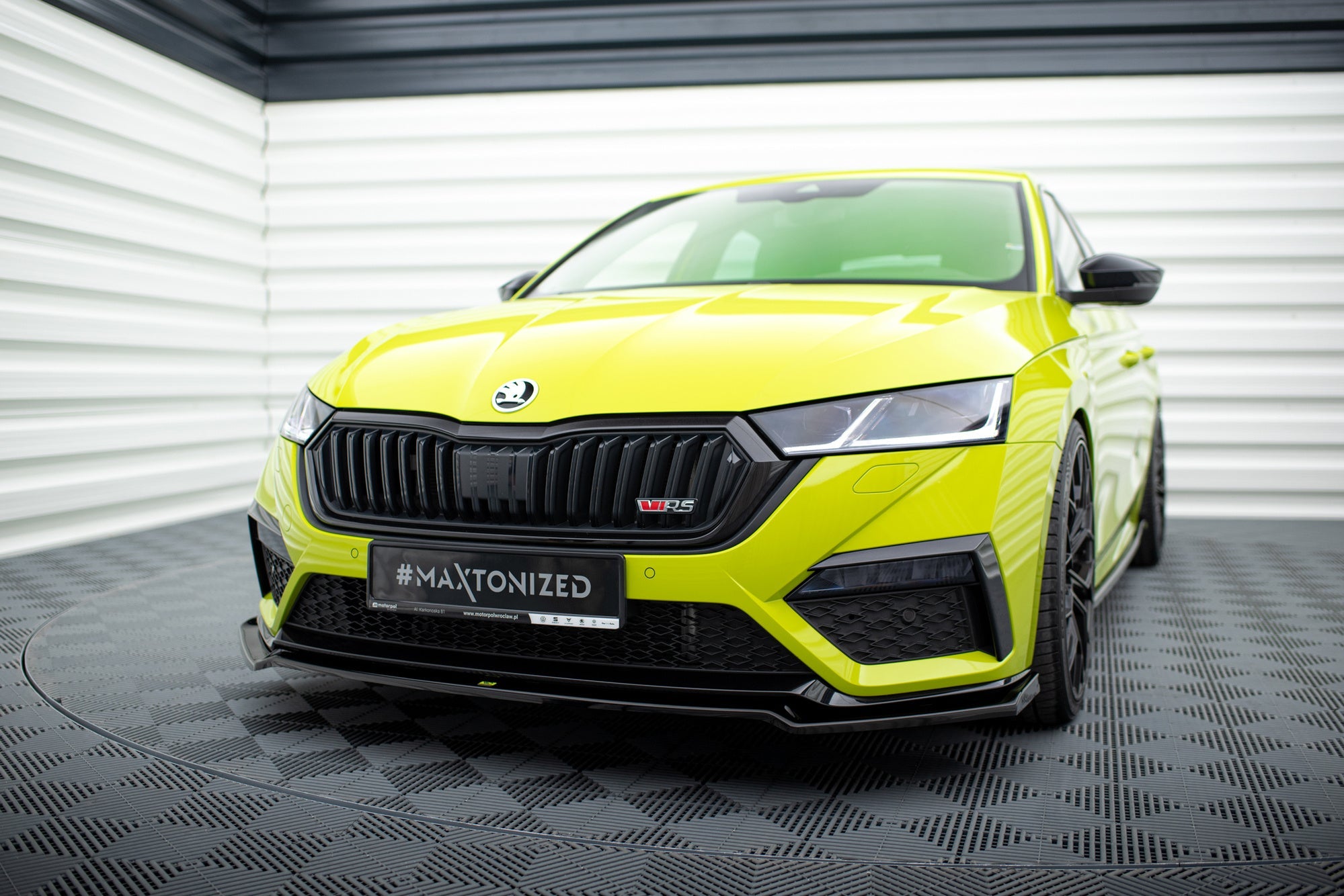 Prelungire splitter bara fata Skoda Octavia RS Mk4 2020- v13 - Maxton Design