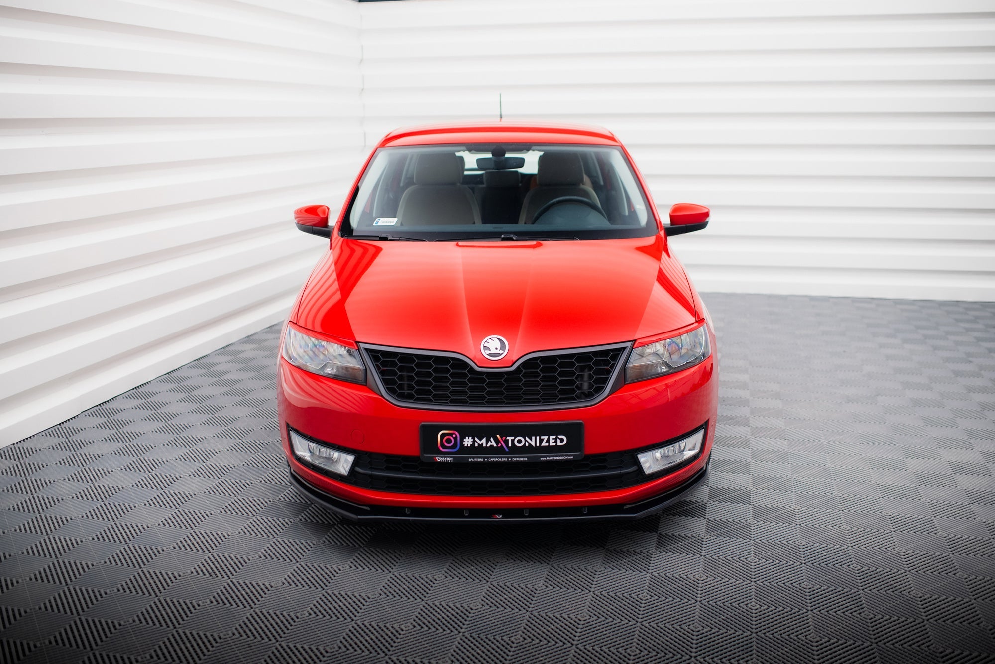 Prelungire splitter bara fata Skoda Rapid 2013-2019 v2 - Maxton Design