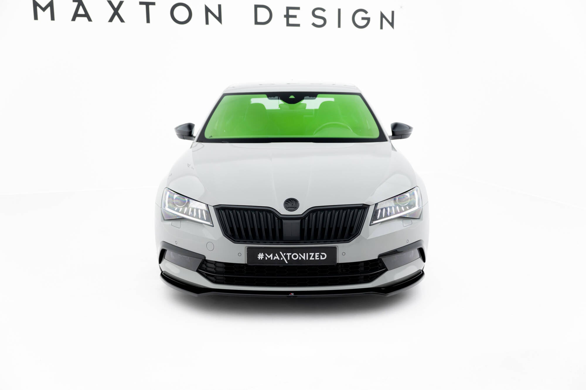 Prelungire splitter bara fata Skoda Superb Mk3 2015- v5 - Maxton Design
