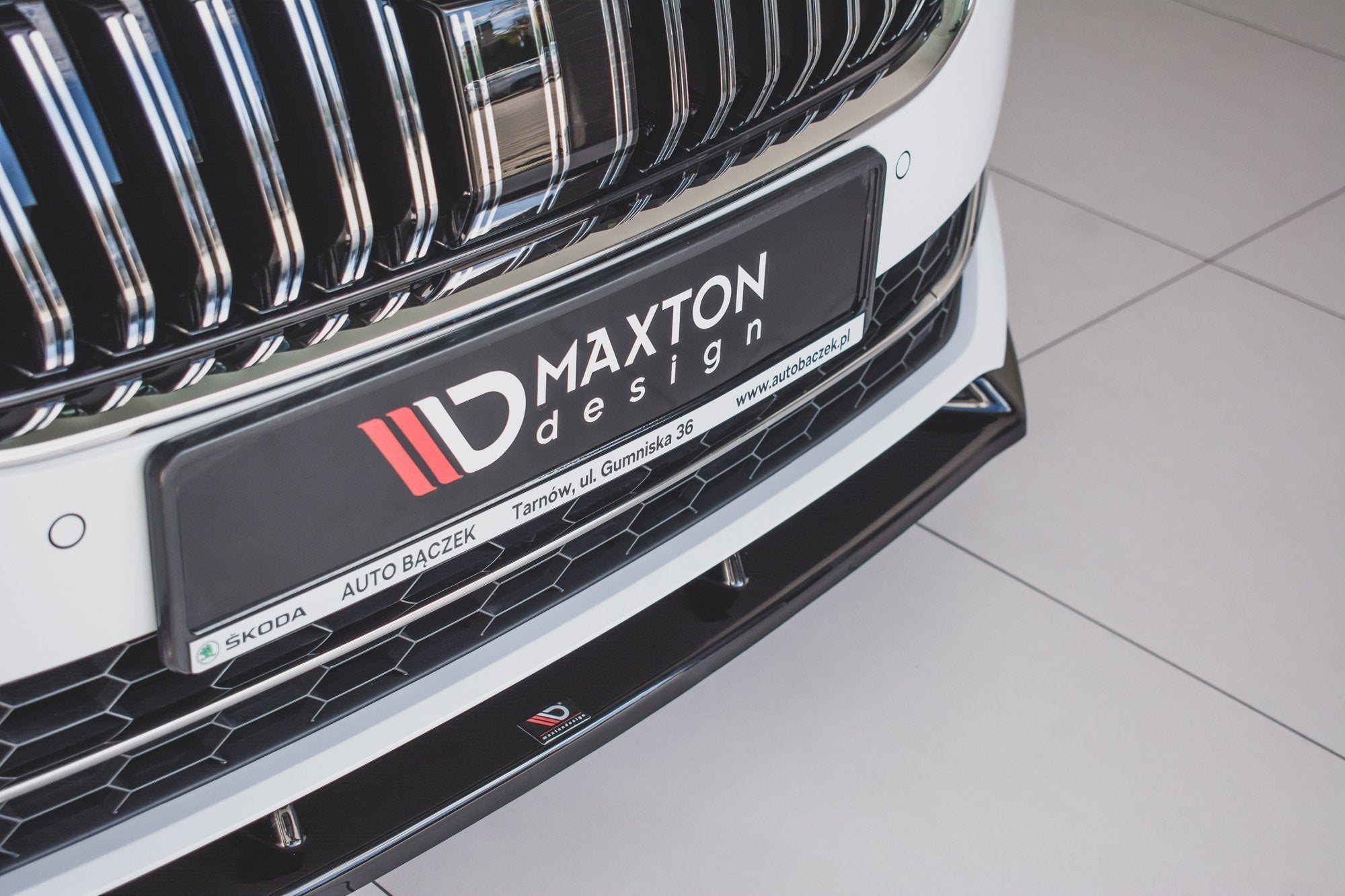 Prelungire splitter bara fata Skoda Superb Mk3 Facelift 2019- v9 - Maxton Design