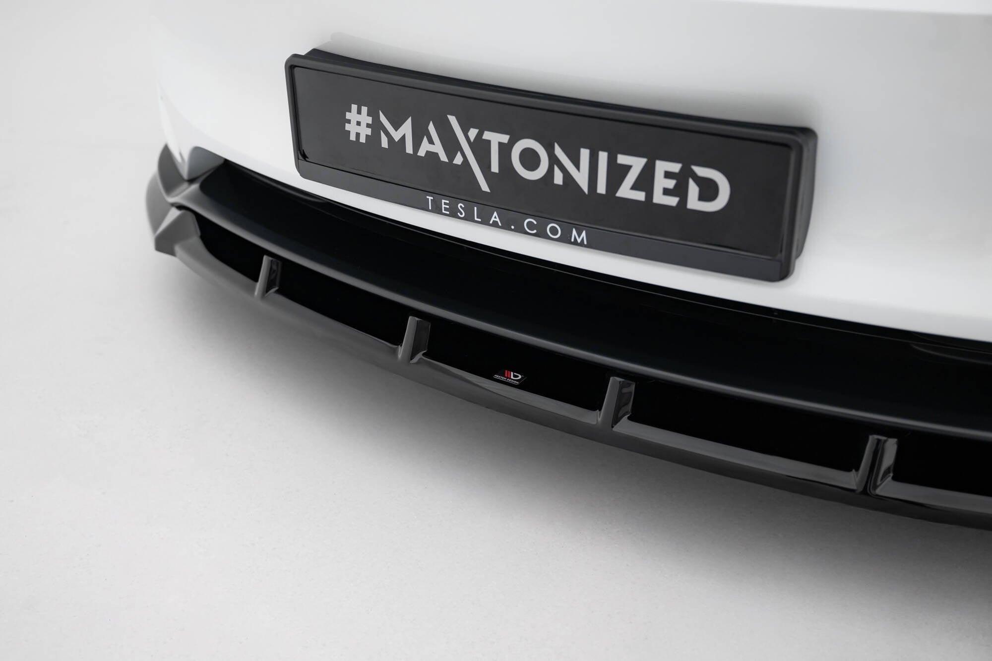 Prelungire splitter bara fata Tesla Model 3 Performance Mk1 Facelift 2023- v7 - Maxton Design