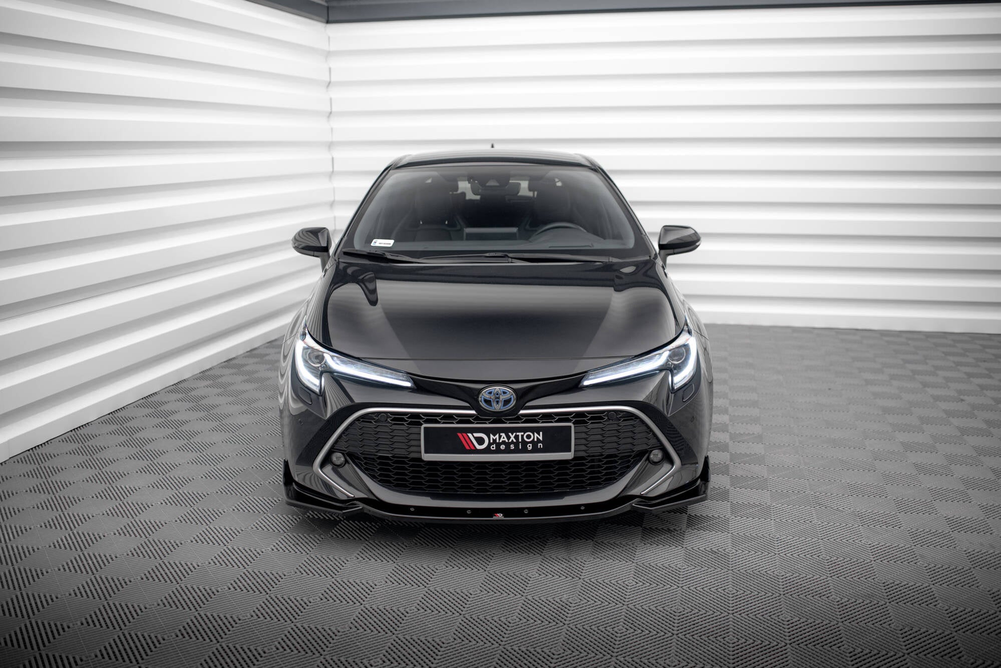 Prelungire splitter bara fata Toyota Corolla XII Touring Sports Hatchback 2019- v3 - Maxton Design