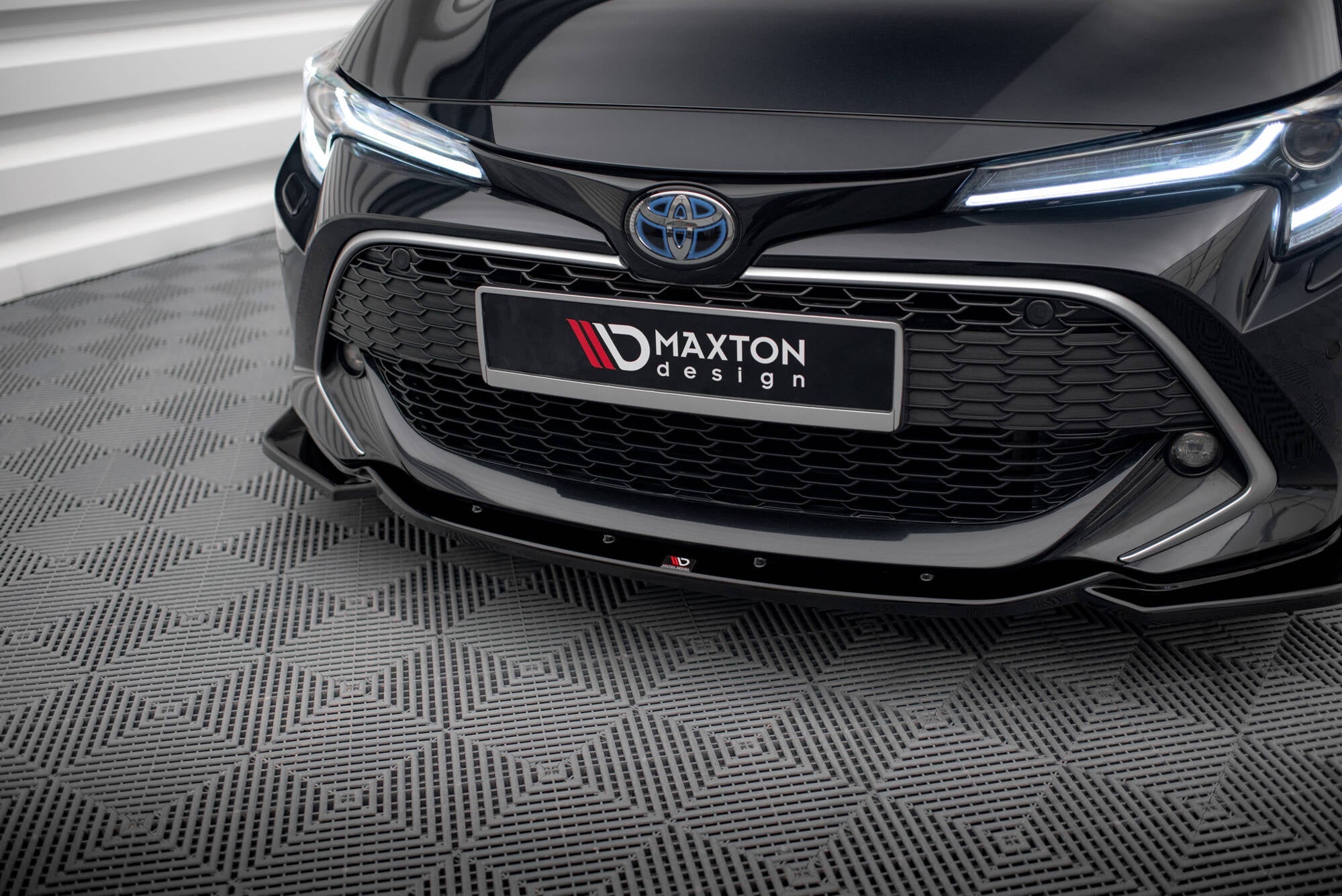 Prelungire splitter bara fata Toyota Corolla XII Touring Sports Hatchback 2019- v3 - Maxton Design