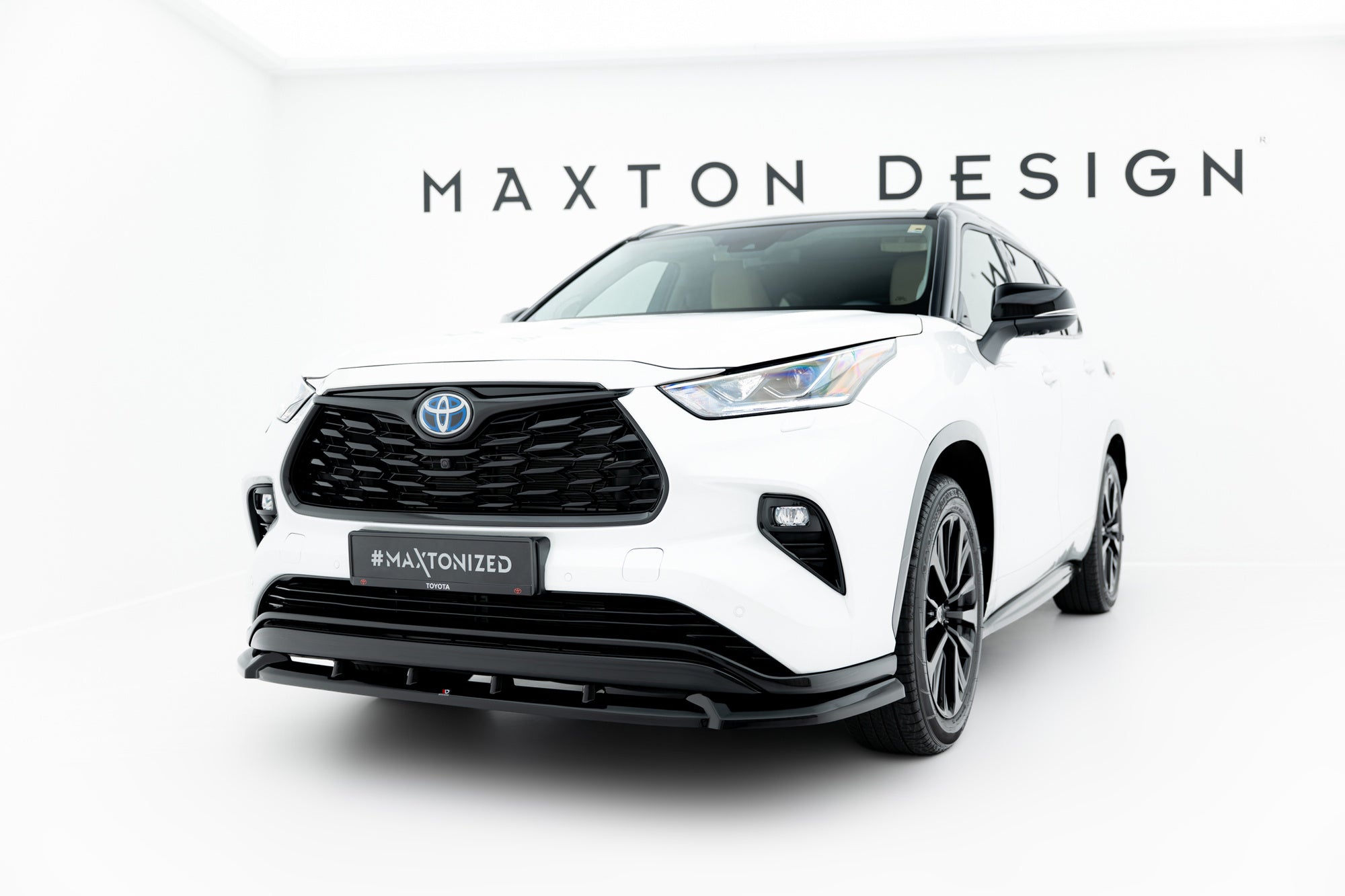 Prelungire splitter bara fata Toyota Highlander Mk4 2019- v2 - Maxton Design