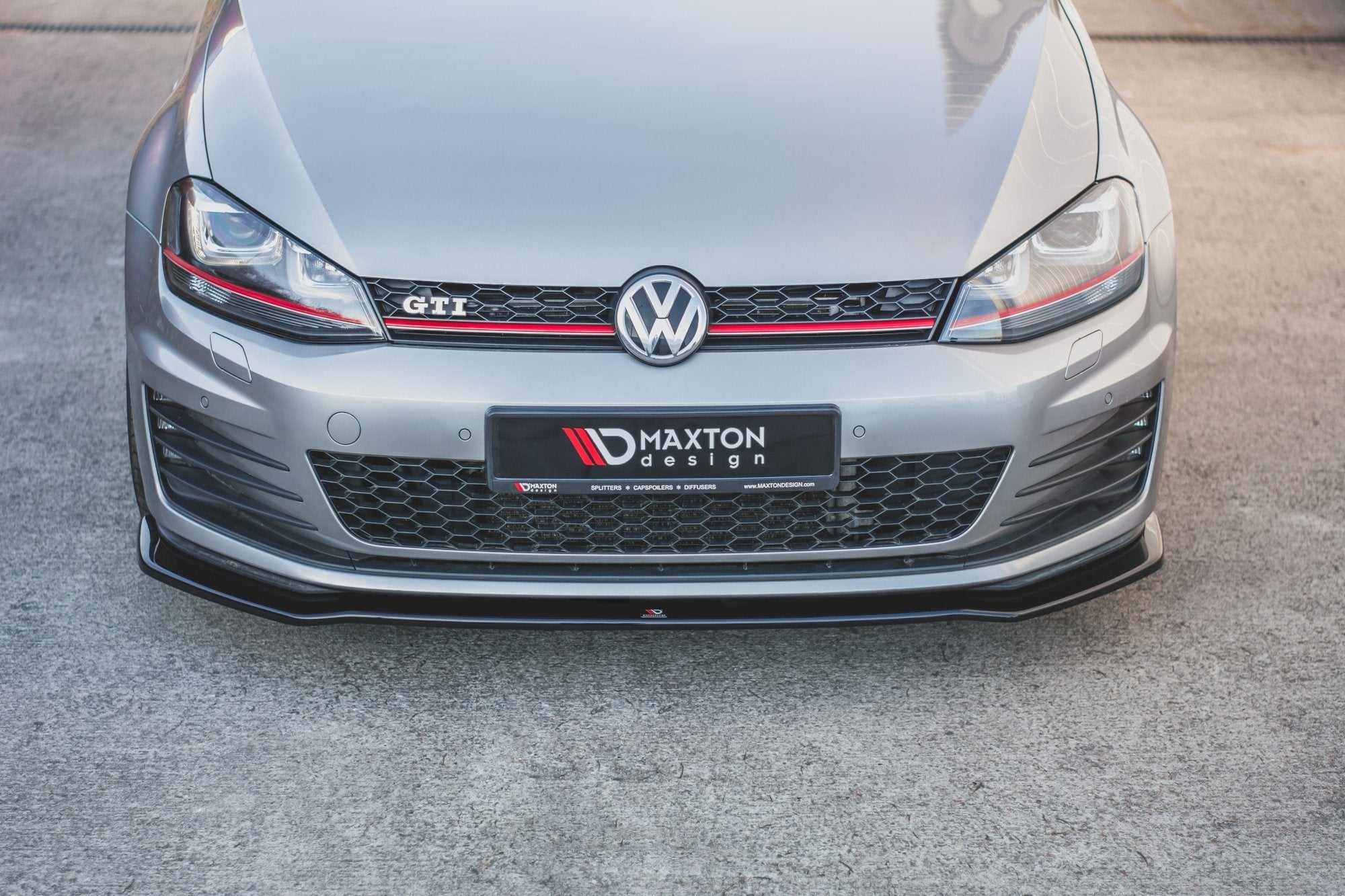 Prelungire splitter bara fata Volkswagen Golf 7 GTI 2012-2017 v5 - Maxton Design