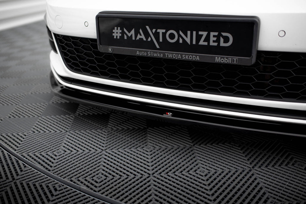 Prelungire splitter bara fata Volkswagen Golf 7 GTI Facelift 2017- v9 - Maxton Design