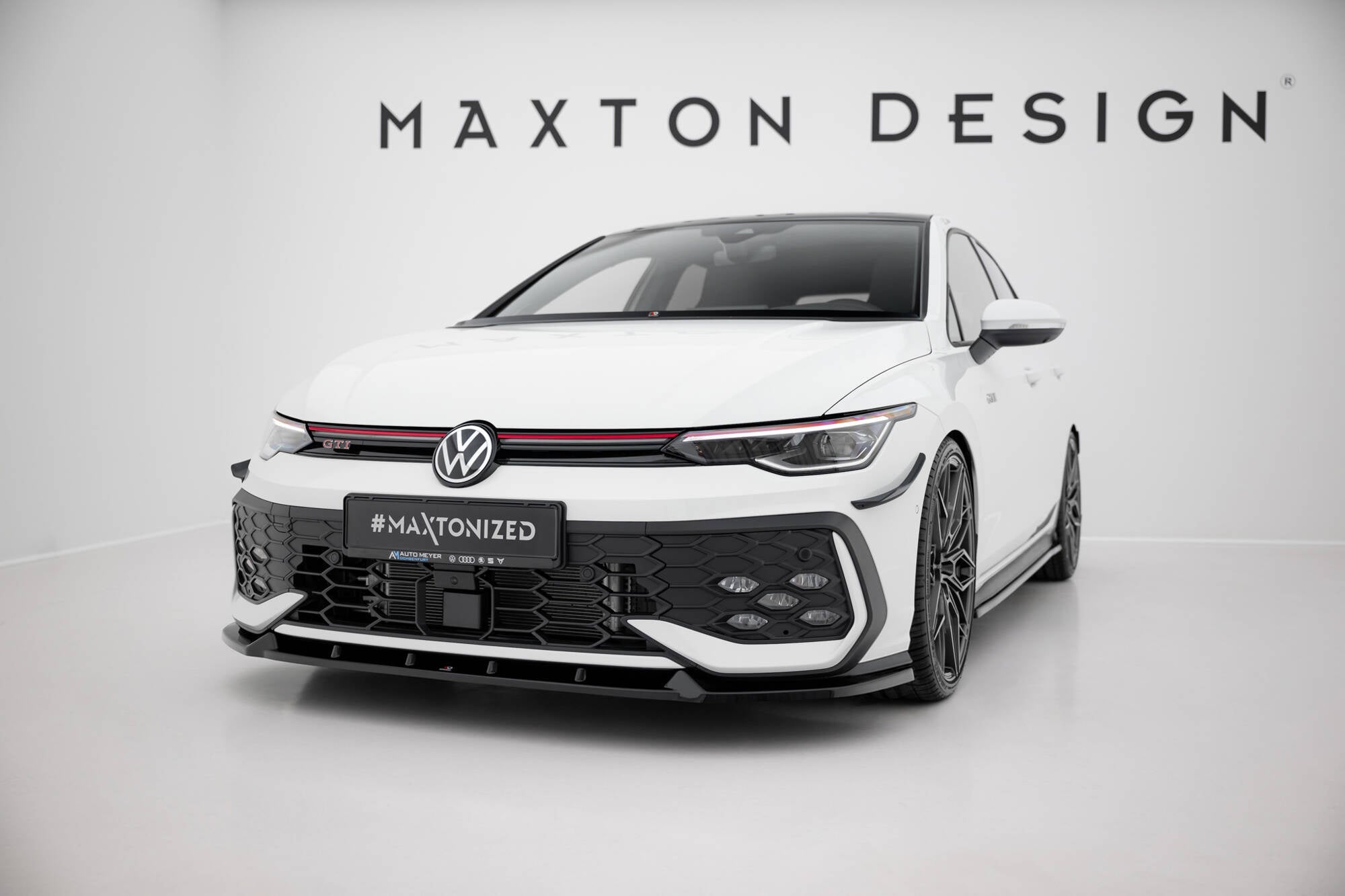 Prelungire splitter bara fata Volkswagen Golf GTI / GTE / R-Line Mk8 Facelift 2024- v33 - Maxton Design