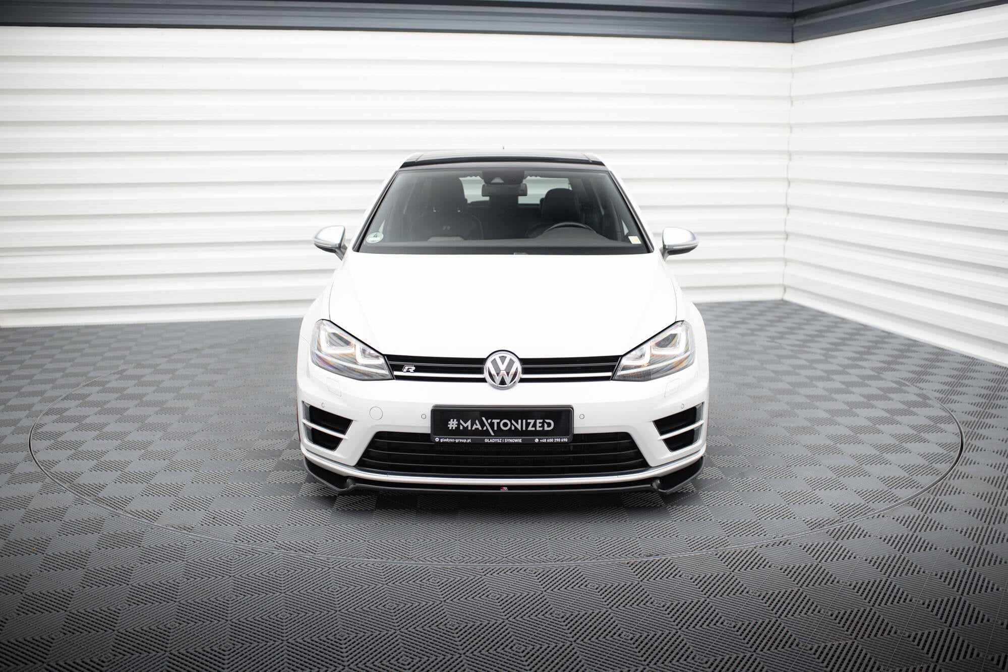 Prelungire splitter bara fata Volkswagen Golf 7 R 2012-2017 v13 - Maxton Design