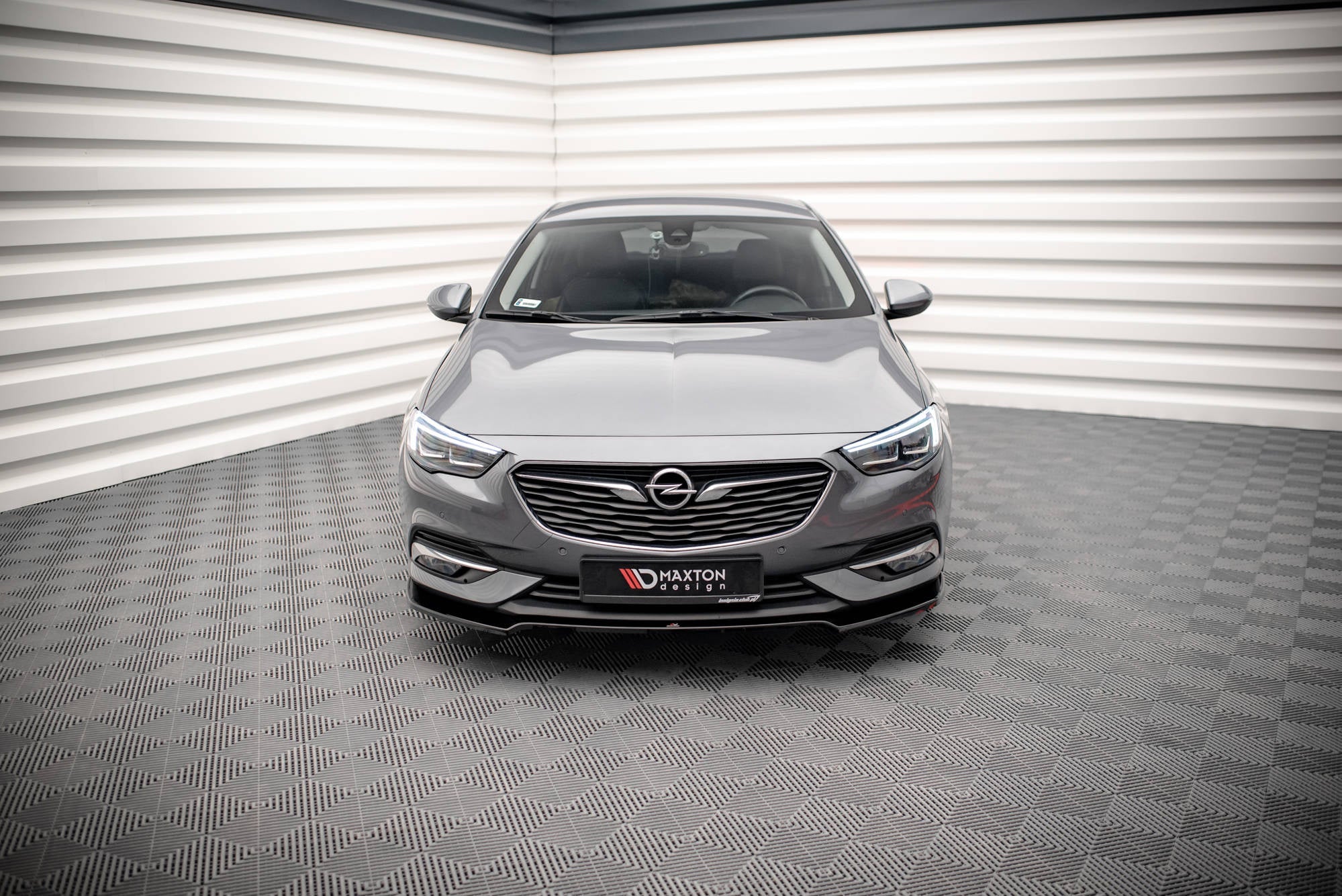 Prelungire splitter bara fata Opel Insignia Mk2 2017- v3 - Maxton Design