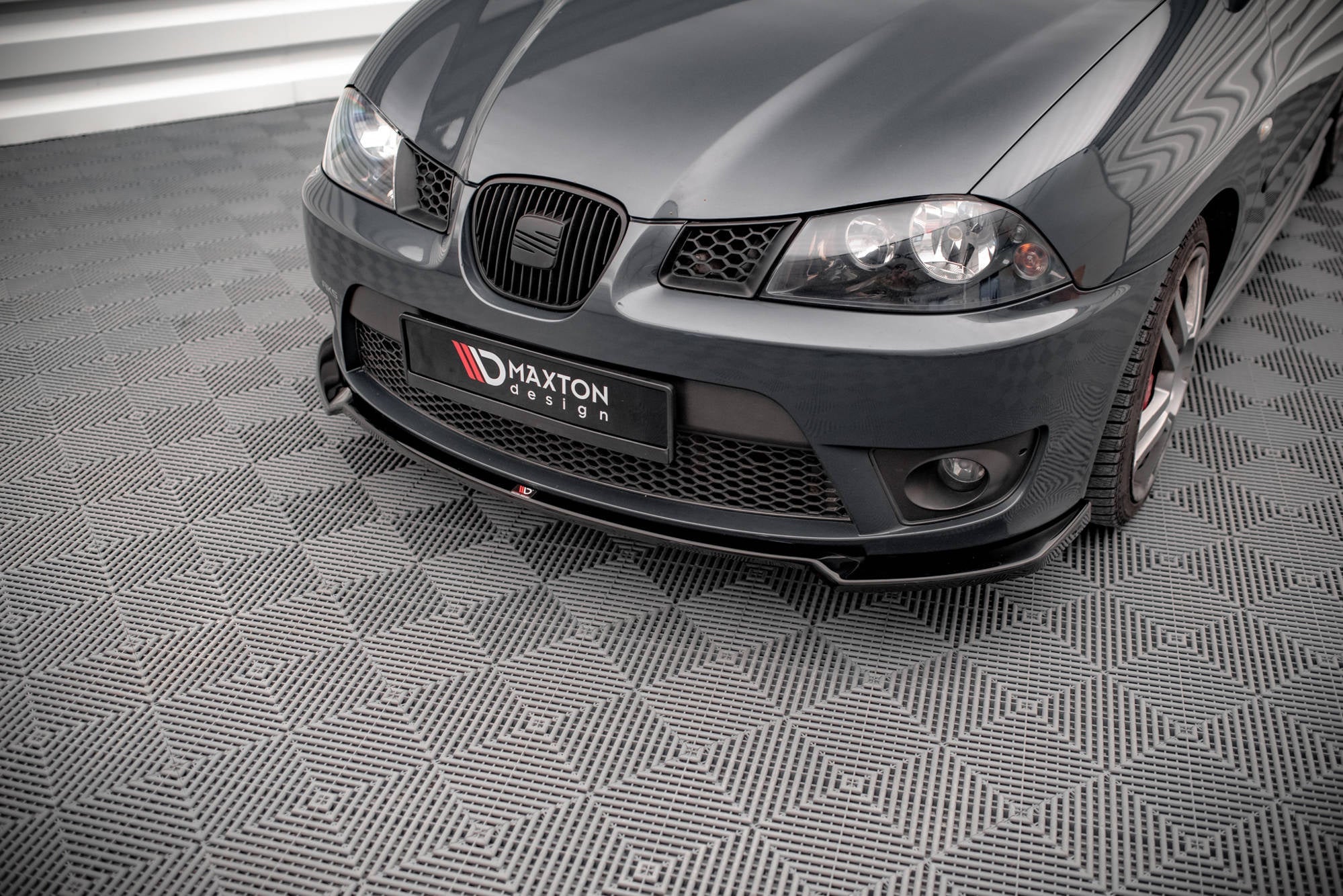 Prelungire splitter bara fata Seat Ibiza Cupra Mk3 2004-2008 v3 - Maxton Design