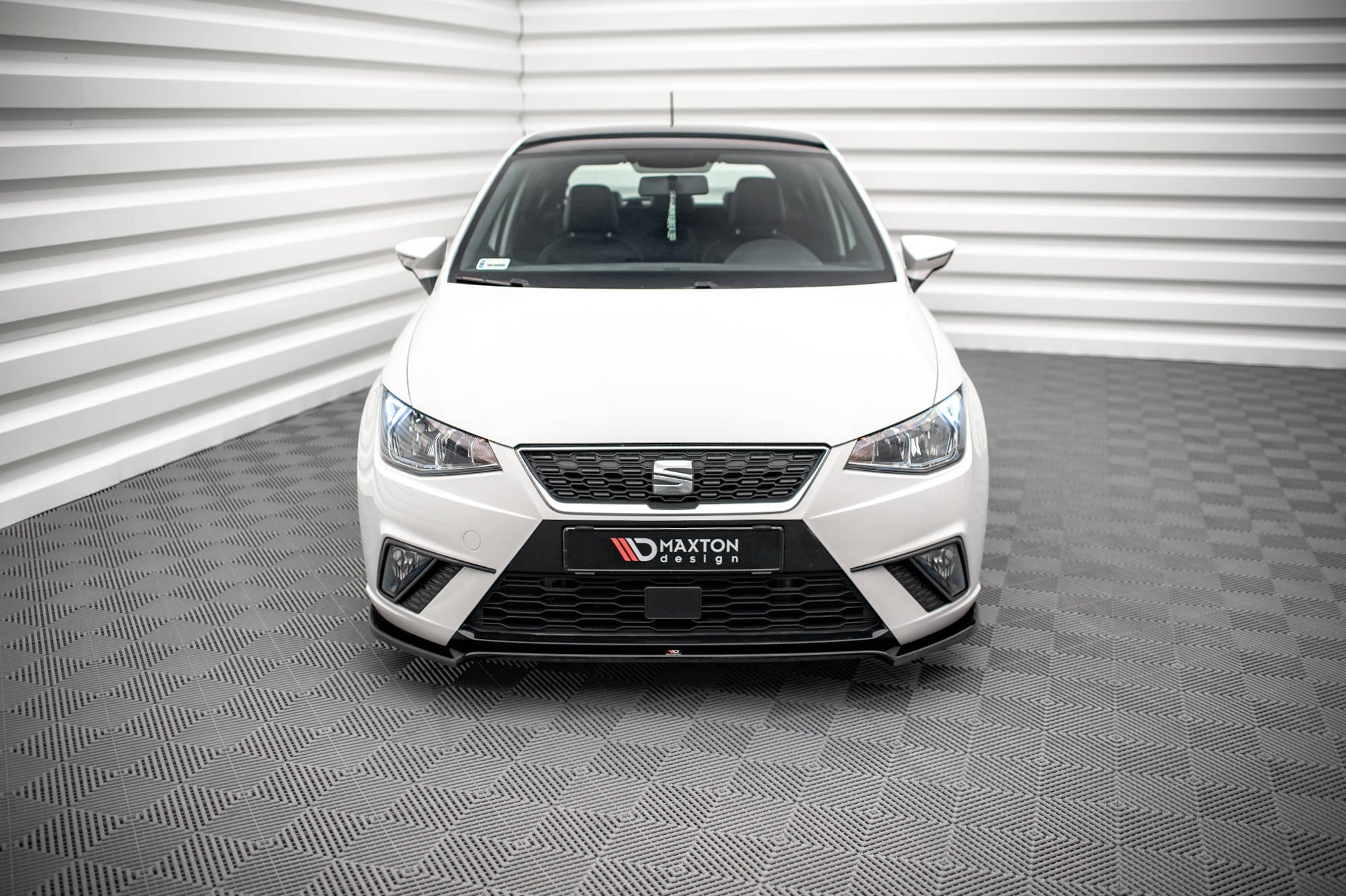 Prelungire splitter bara fata Seat Ibiza Mk5 2017-2021 v3 - Maxton Design