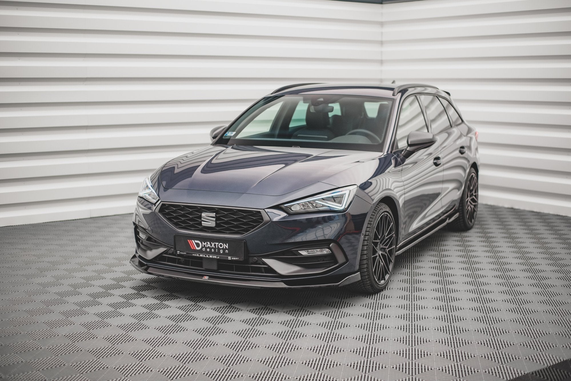 Prelungire splitter bara fata Seat Leon FR Mk4 2020- v12 - Maxton Design