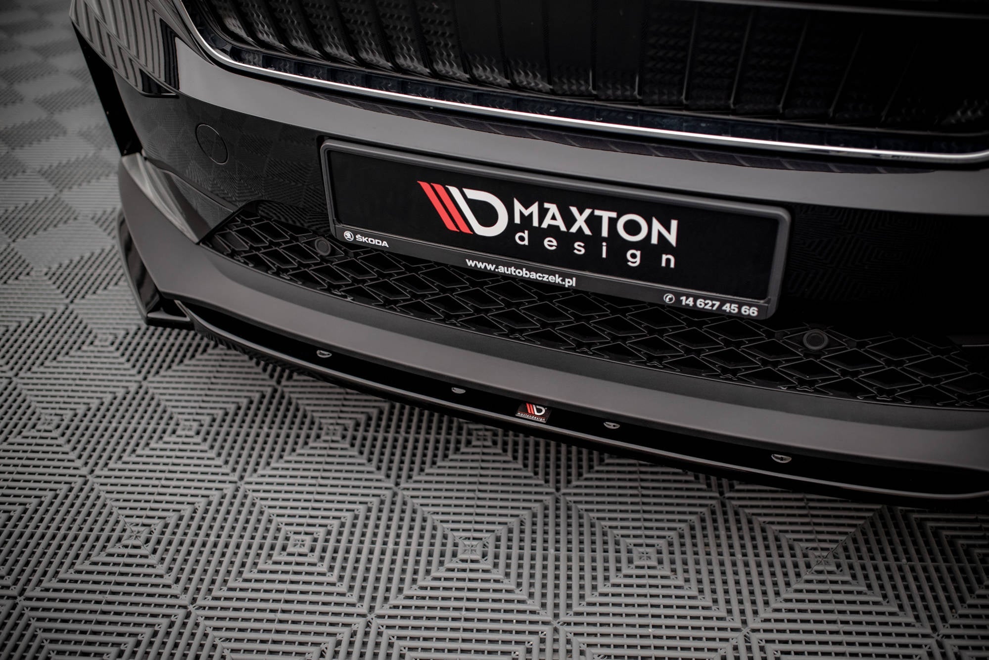 Prelungire splitter bara fata Skoda Enyaq iV 2020- v3 - Maxton Design