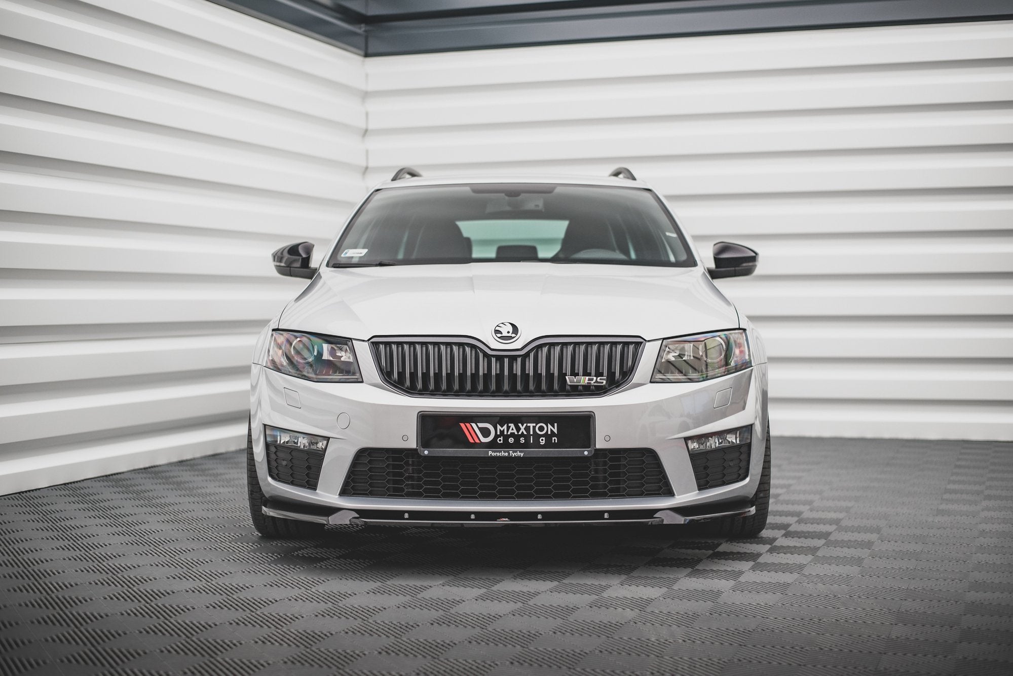 Prelungire splitter bara fata Skoda Octavia RS Mk3 2013-2016 v13 - Maxton Design