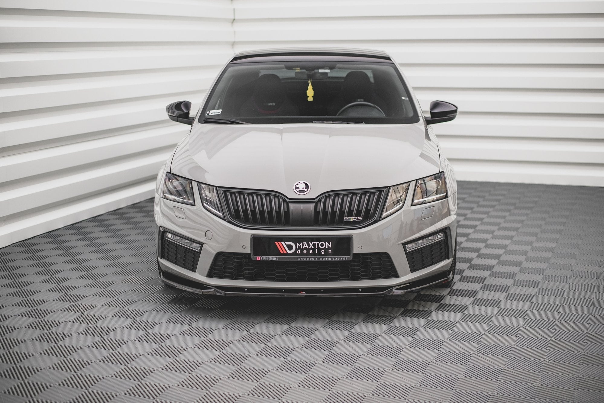 Prelungire splitter bara fata Skoda Octavia RS Mk3 Facelift 2016-2019 v17 - Maxton Design
