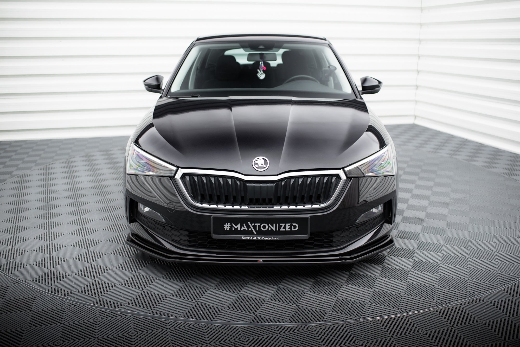 Prelungire splitter bara fata Skoda Scala 2018- v3 - Maxton Design