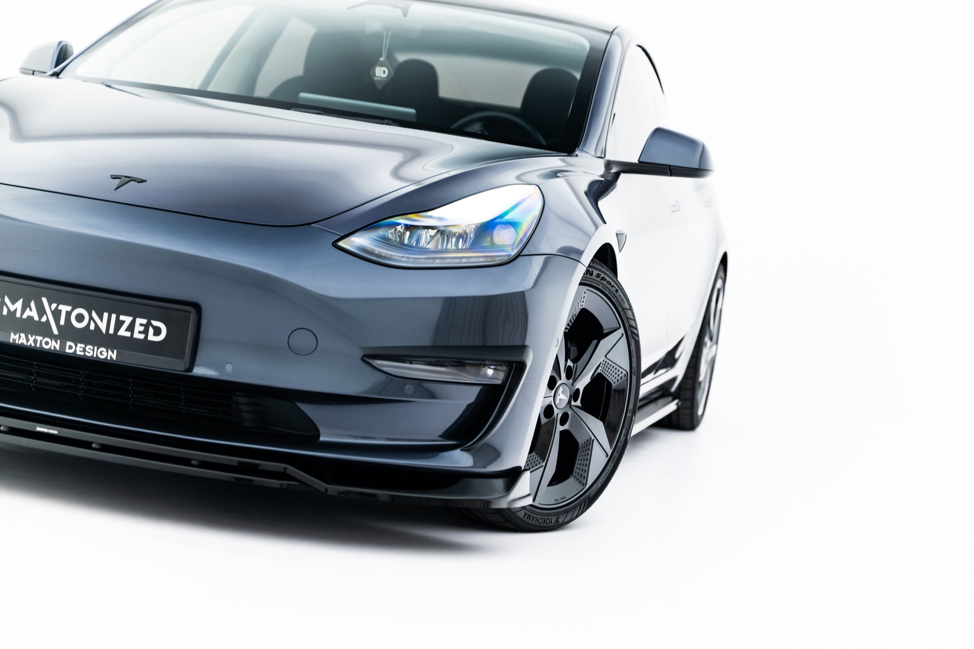 Prelungire splitter bara fata Tesla Model 3 2017- v3 - Maxton Design