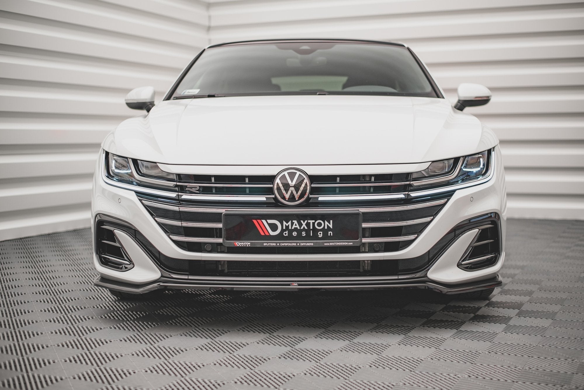 Prelungire splitter bara fata Volkswagen Arteon R-Line Facelift 2020- v9 - Maxton Design