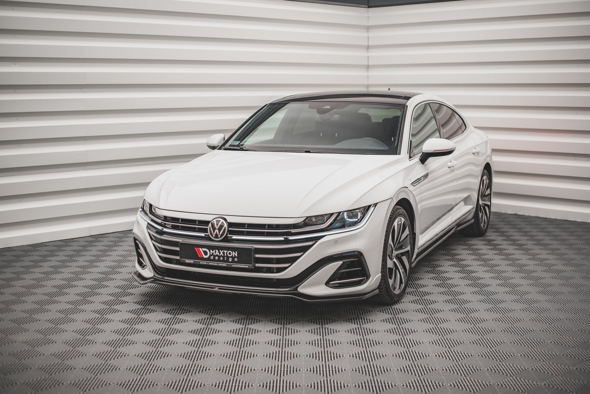 Prelungire splitter bara fata Volkswagen Arteon R-Line Facelift 2020- v9 - Maxton Design