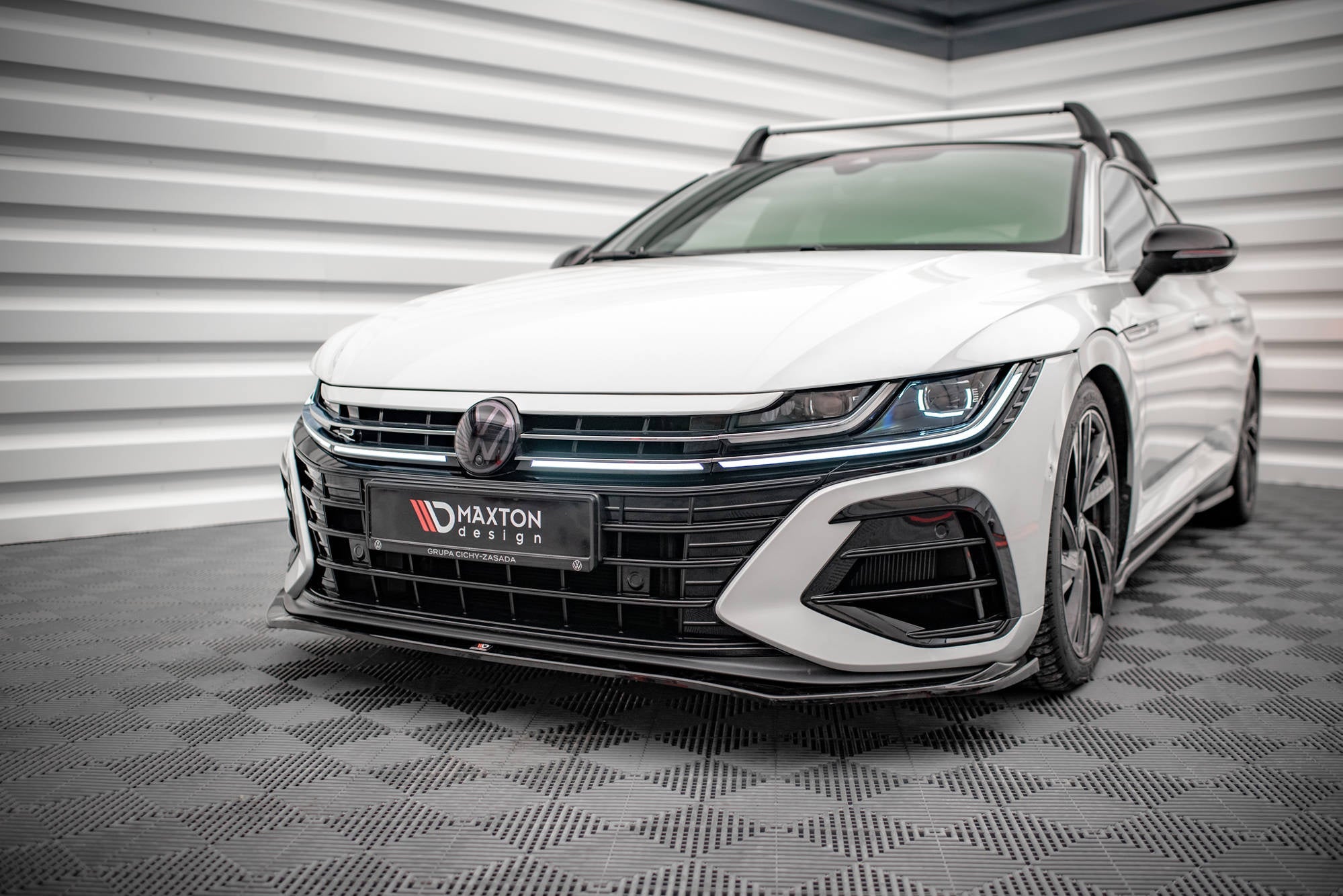 Prelungire splitter bara fata Volkswagen Arteon R 2020- v13 - Maxton Design