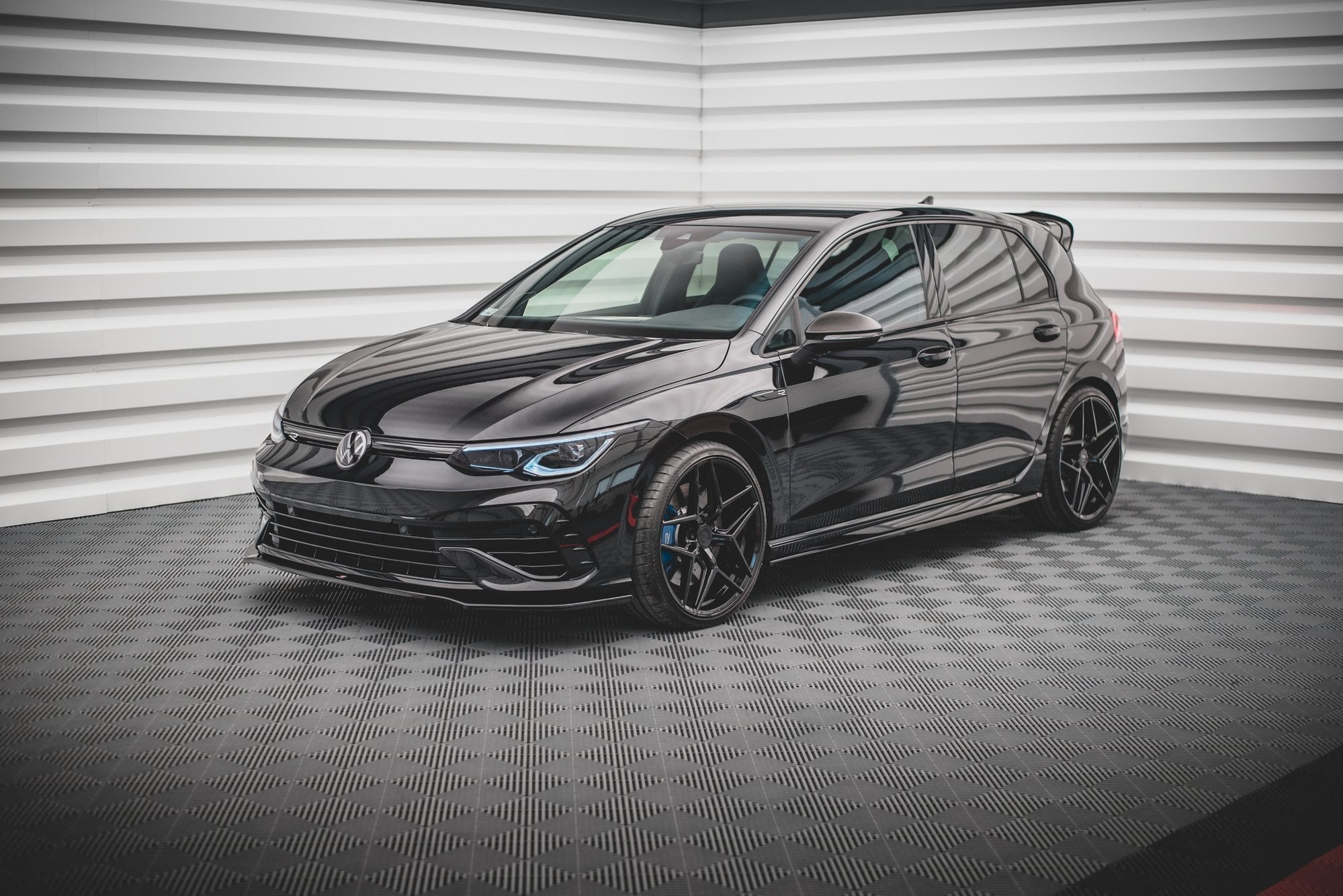 Prelungire splitter bara fata Volkswagen Golf R Mk8 2020- v21 - Maxton Design