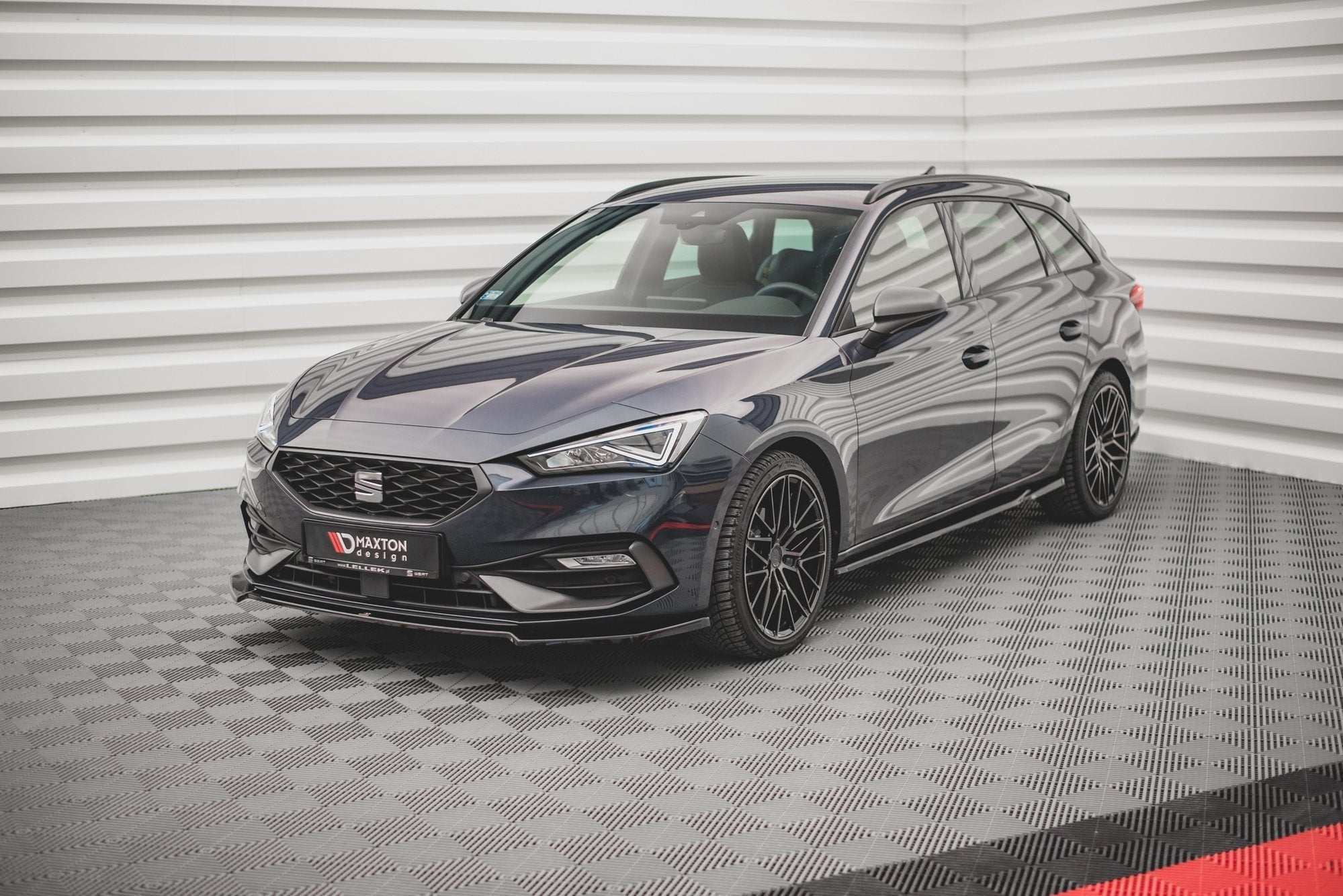 Prelungire splitter bara fata Seat Leon FR Mk4 2020- v13 - Maxton Design