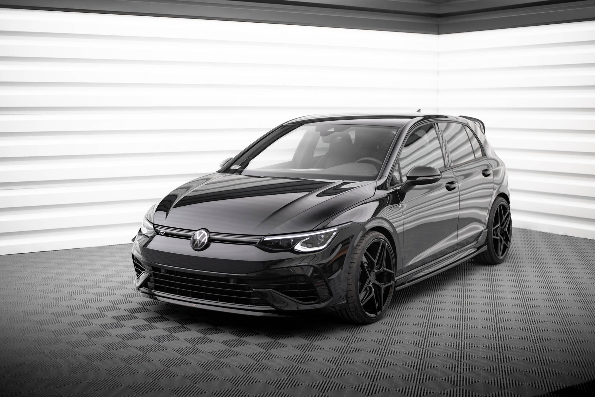 Prelungire splitter bara fata Volkswagen Golf R Mk8 2020- v27 - Maxton Design