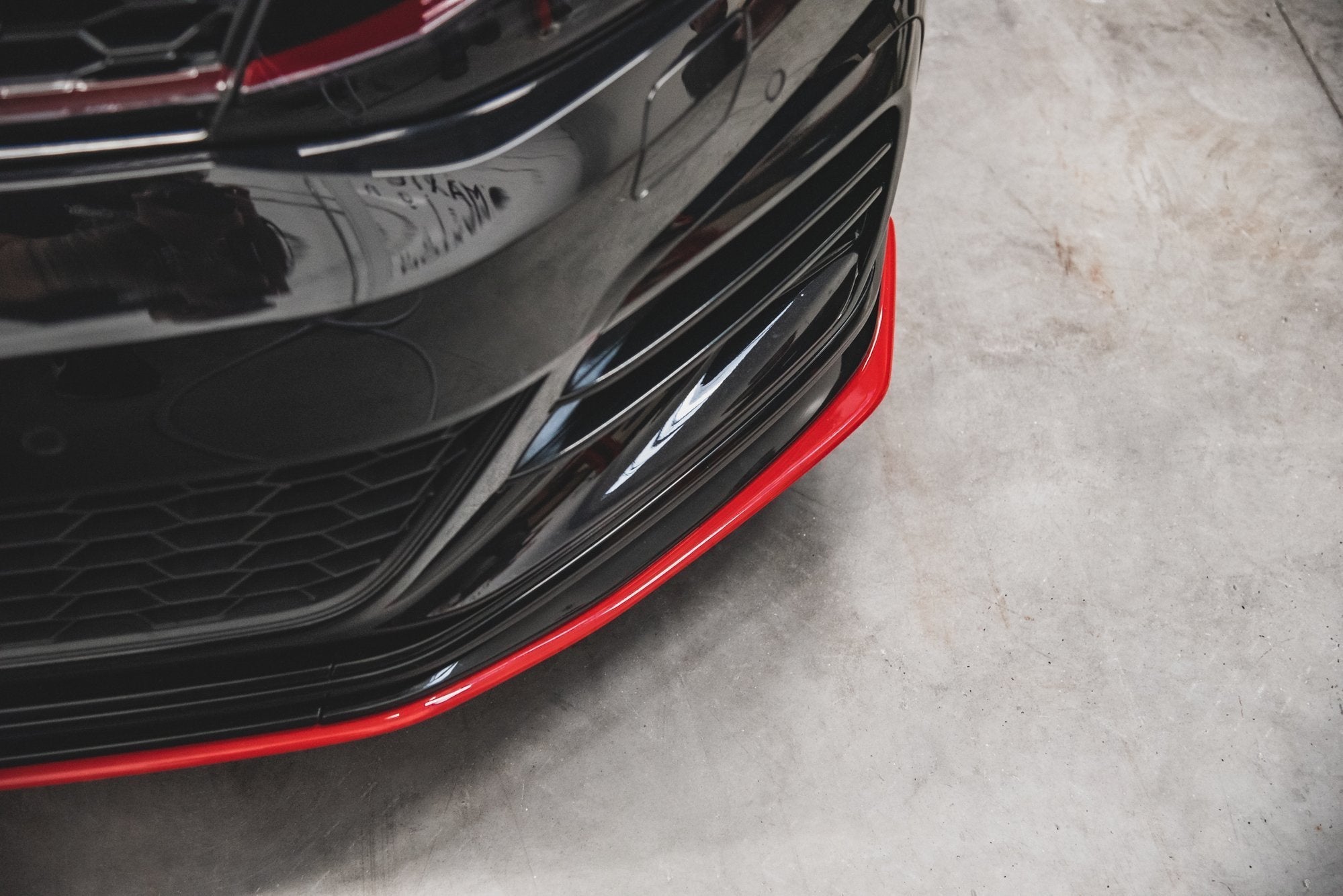 Prelungire splitter bara fata Volkswagen Golf 7 GTI TCR 2019 v1 - Maxton Design