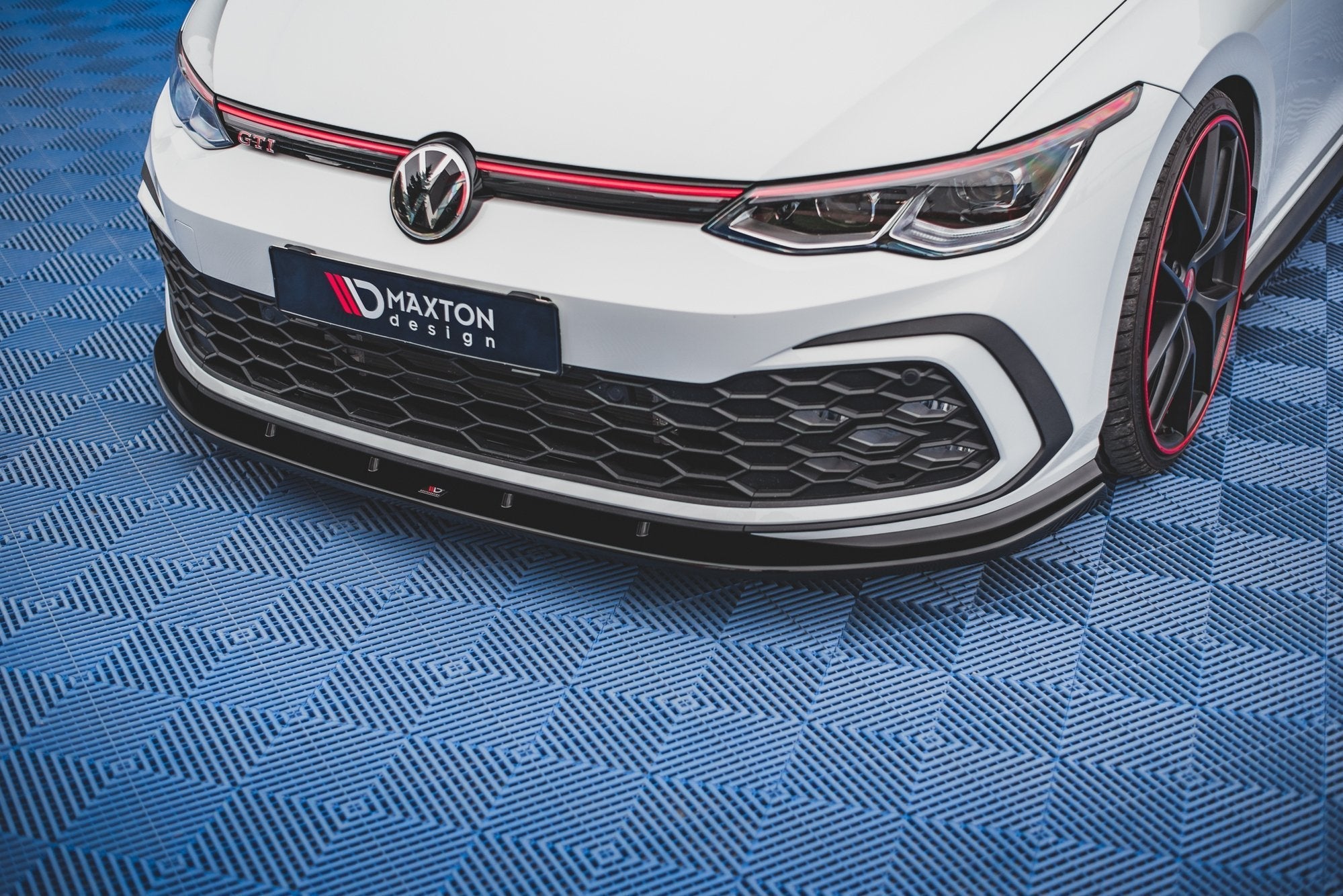 Prelungire splitter bara fata Volkswagen Golf 8 GTI 2020- v3 - Maxton Design