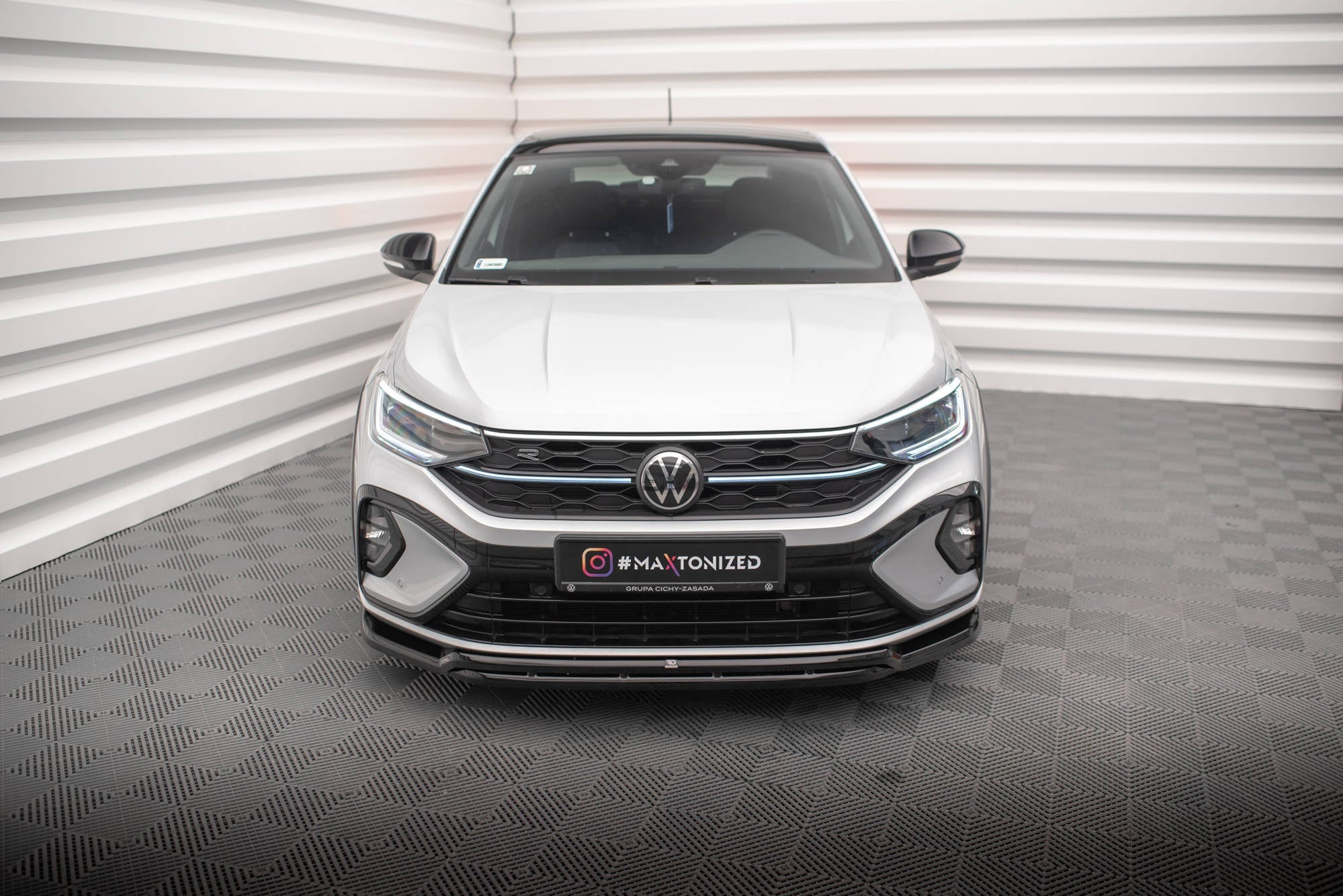 Prelungire splitter bara fata Volkswagen Taigo R-Line Mk1 2021- v1 - Maxton Design
