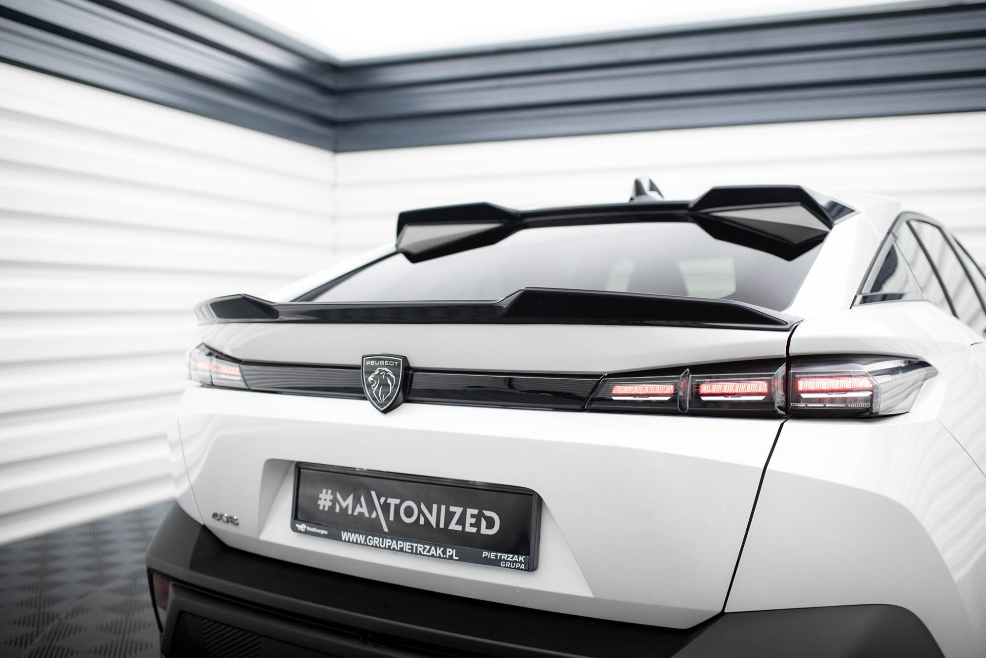 Eleron spoiler cap Peugeot 408 Mk1 2022- v2 - Maxton Design