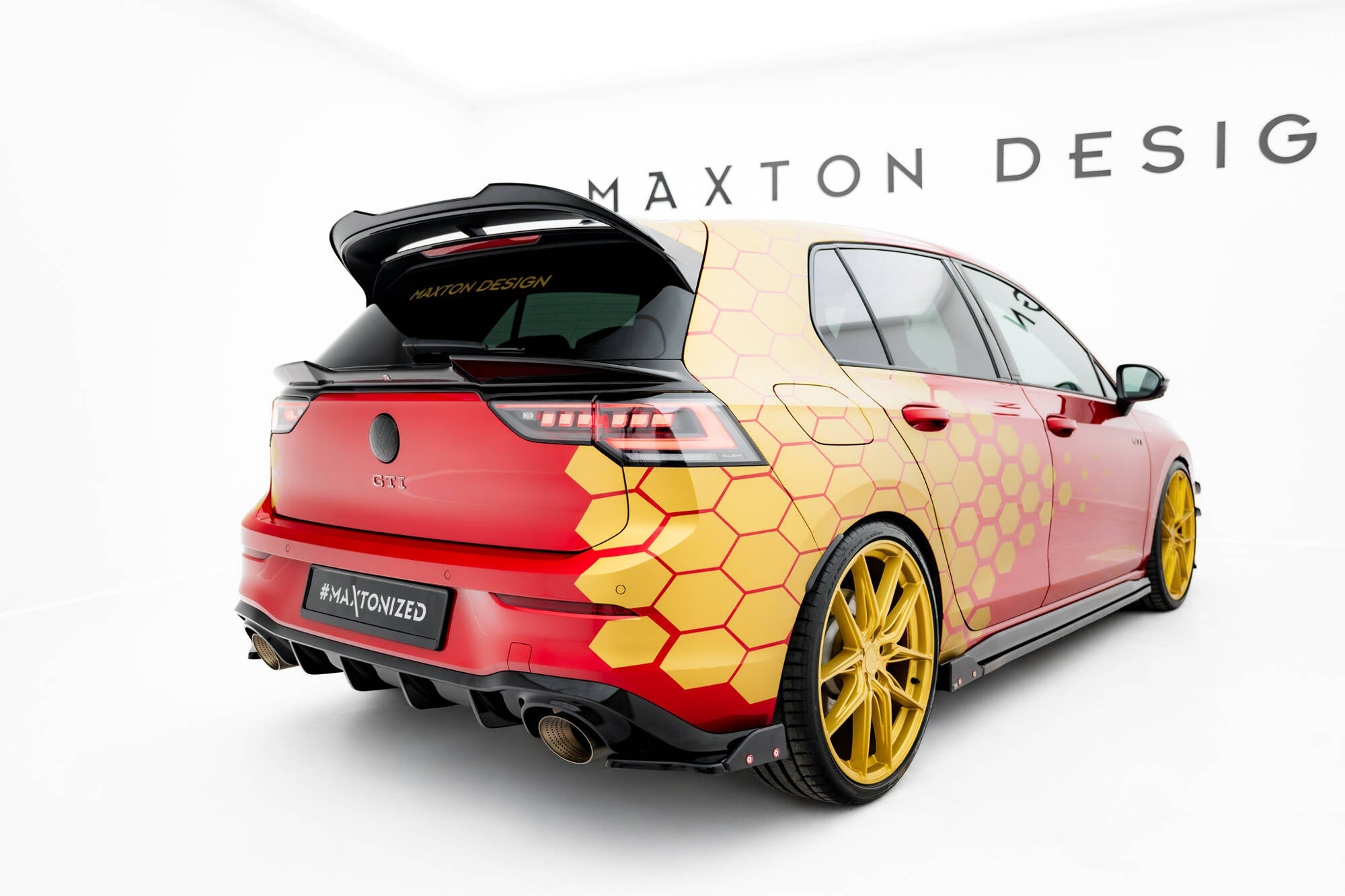 Eleron spoiler cap Volkswagen Golf GTI / GTI Clubsport / R / R-Line / GTE / GTD Mk8 / Mk8 Facelift 2019- v11 - Maxton Design