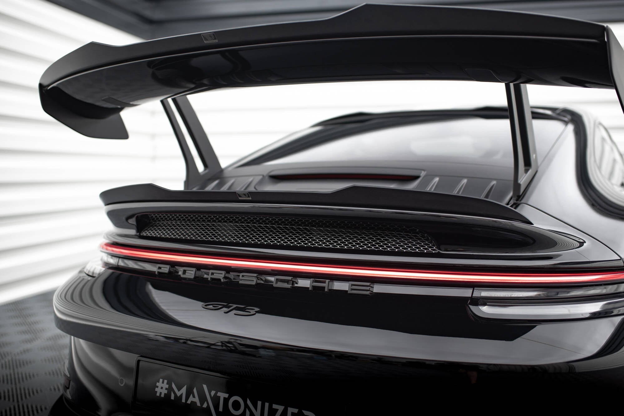 Eleron spoiler cap Porsche 911 992 GT3 2021- v2 - Maxton Design