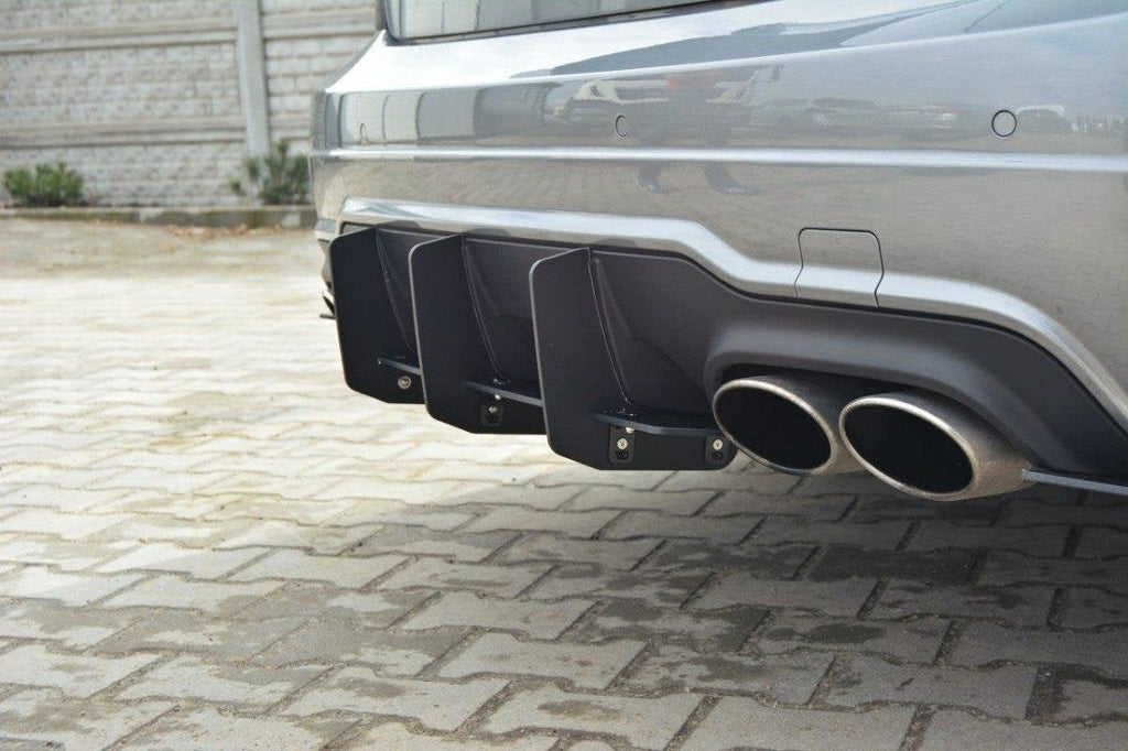 Prelungire splitter difuzor bara spate Mercedes C Class W204 AMG-Line Facelift 2011-2014 v4 - Maxton Design