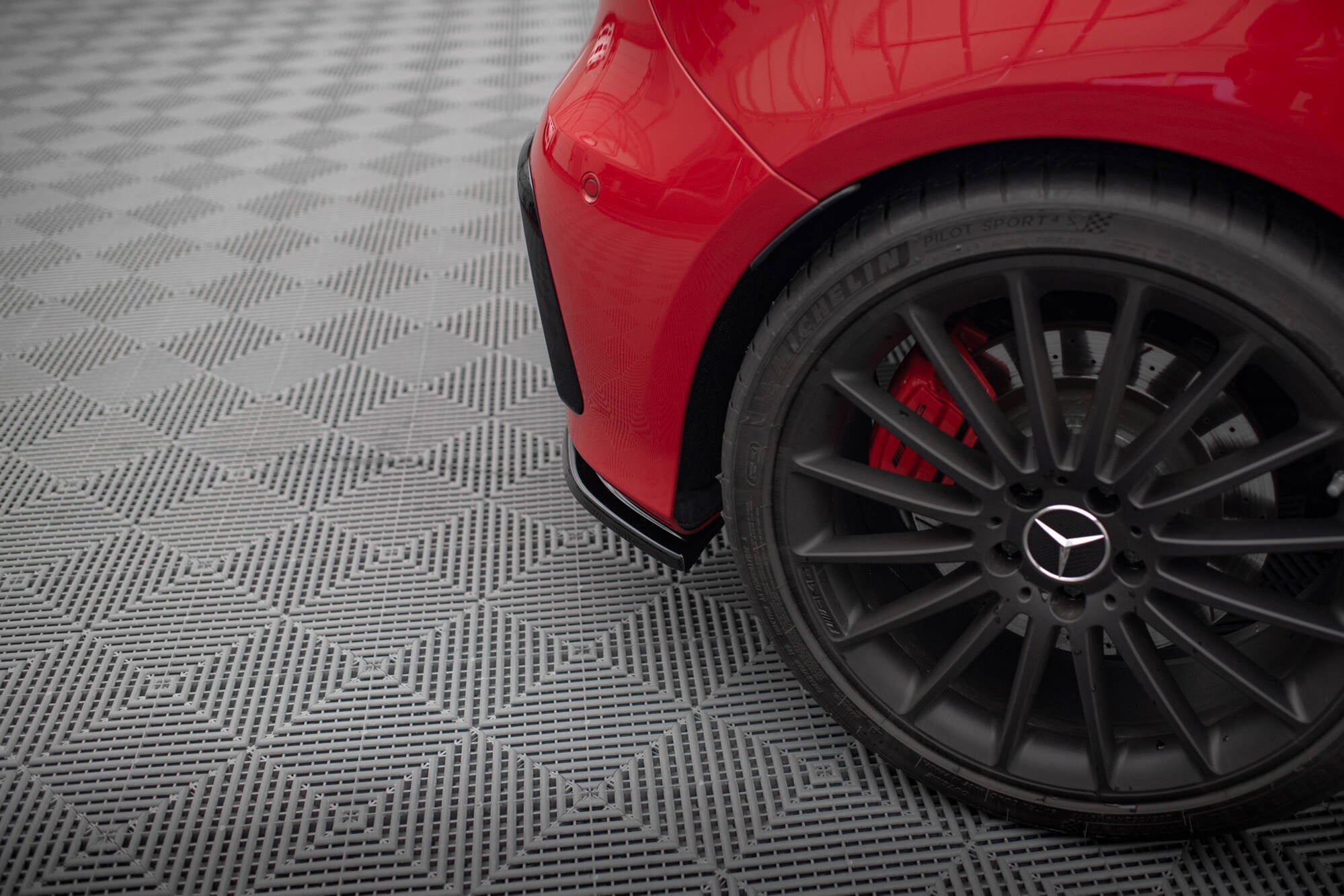 Prelungire splitter bara spate Mercedes A Class W176 AMG Facelift 2015-2018 v1 - Maxton Design