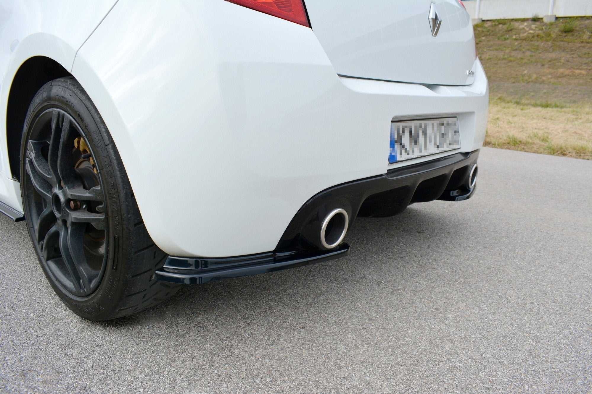 Prelungire splitter bara spate Renault Clio Mk3 RS Facelift 2009-2012 v4 - Maxton Design
