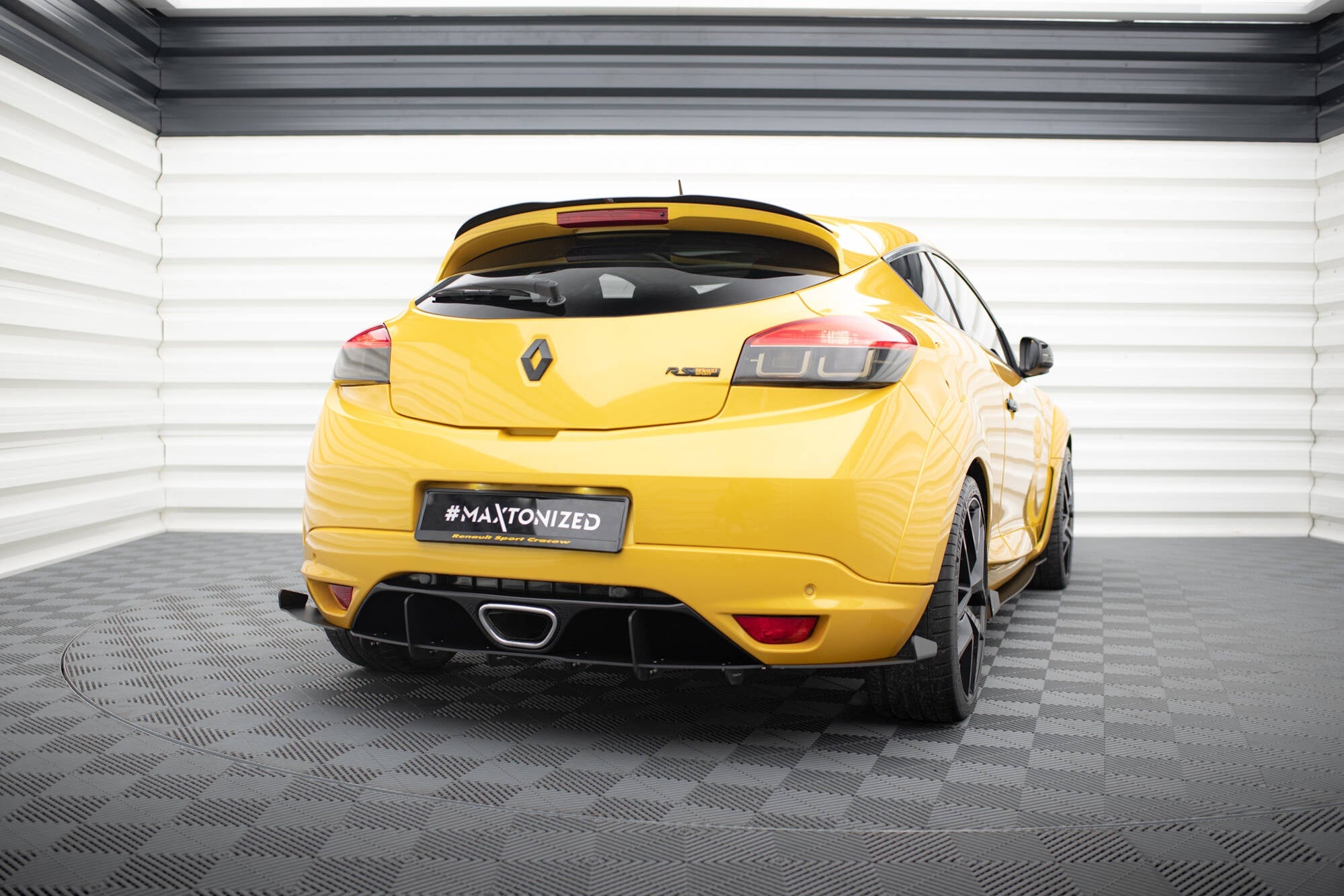 Prelungire splitter bara spate Renault Megane Mk3 RS 2010-2015 v3 - Maxton Design