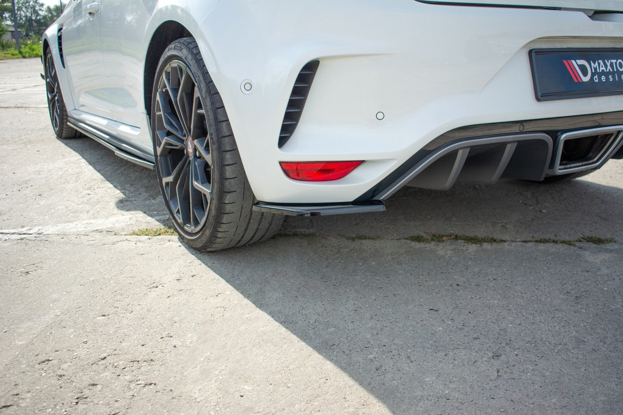 Prelungire splitter bara spate Renault Megane Mk4 RS 2018- v2 - Maxton Design