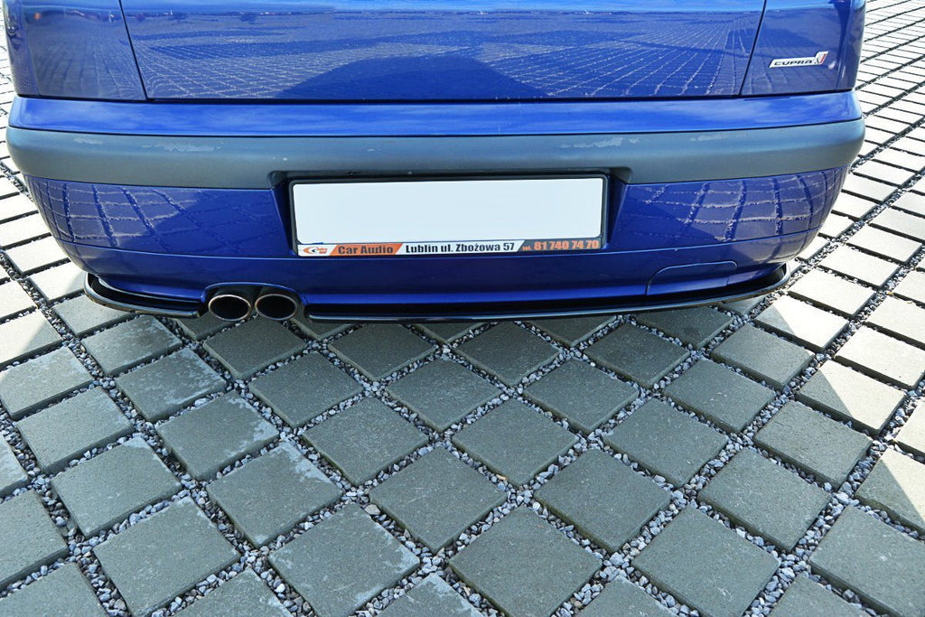 Prelungire splitter bara spate Seat Ibiza Mk2 Facelift Cupra 1999-2002 v3 - Maxton Design