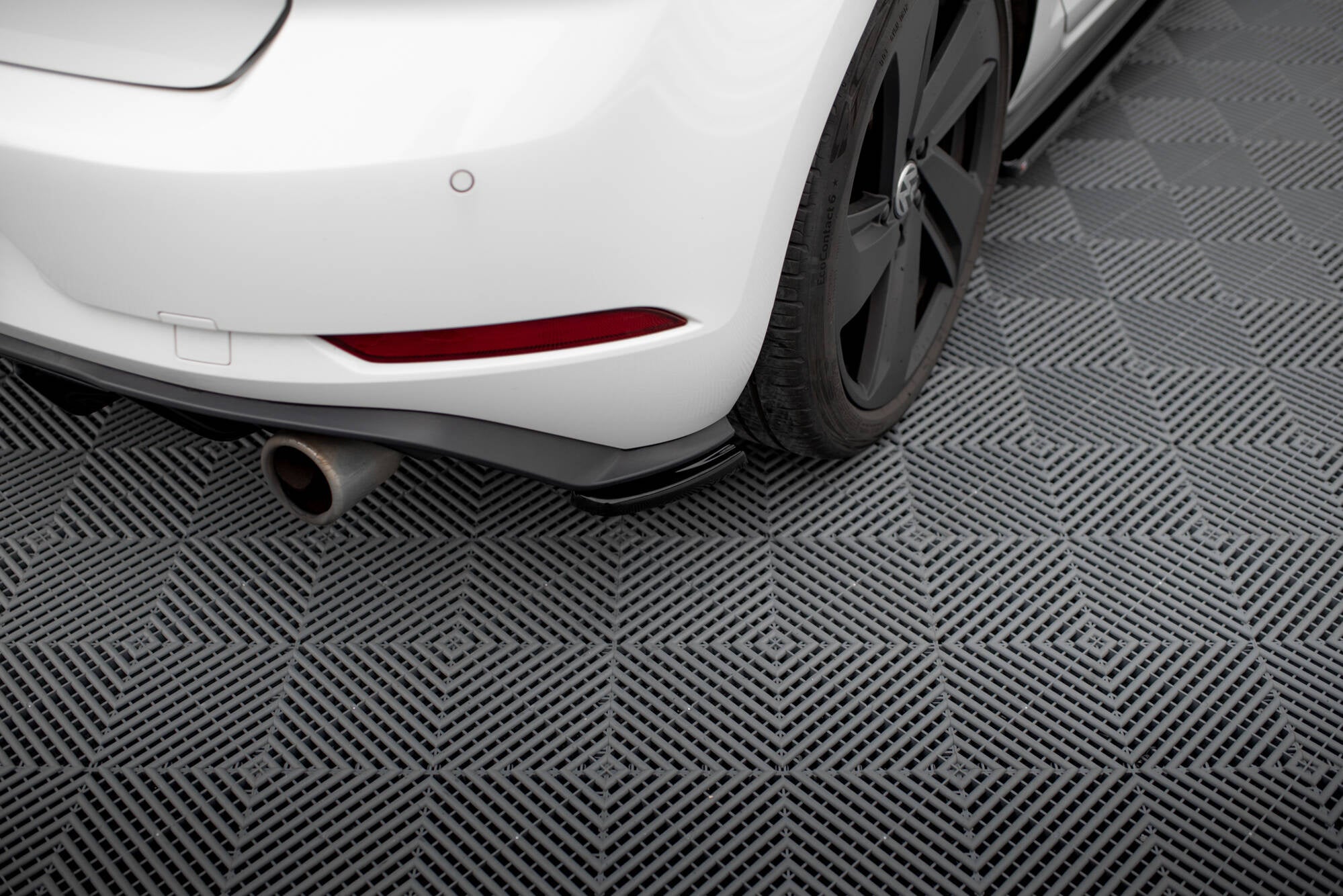 Prelungire splitter bara spate Volkswagen Golf 7 GTI Facelift 2017- v5 - Maxton Design