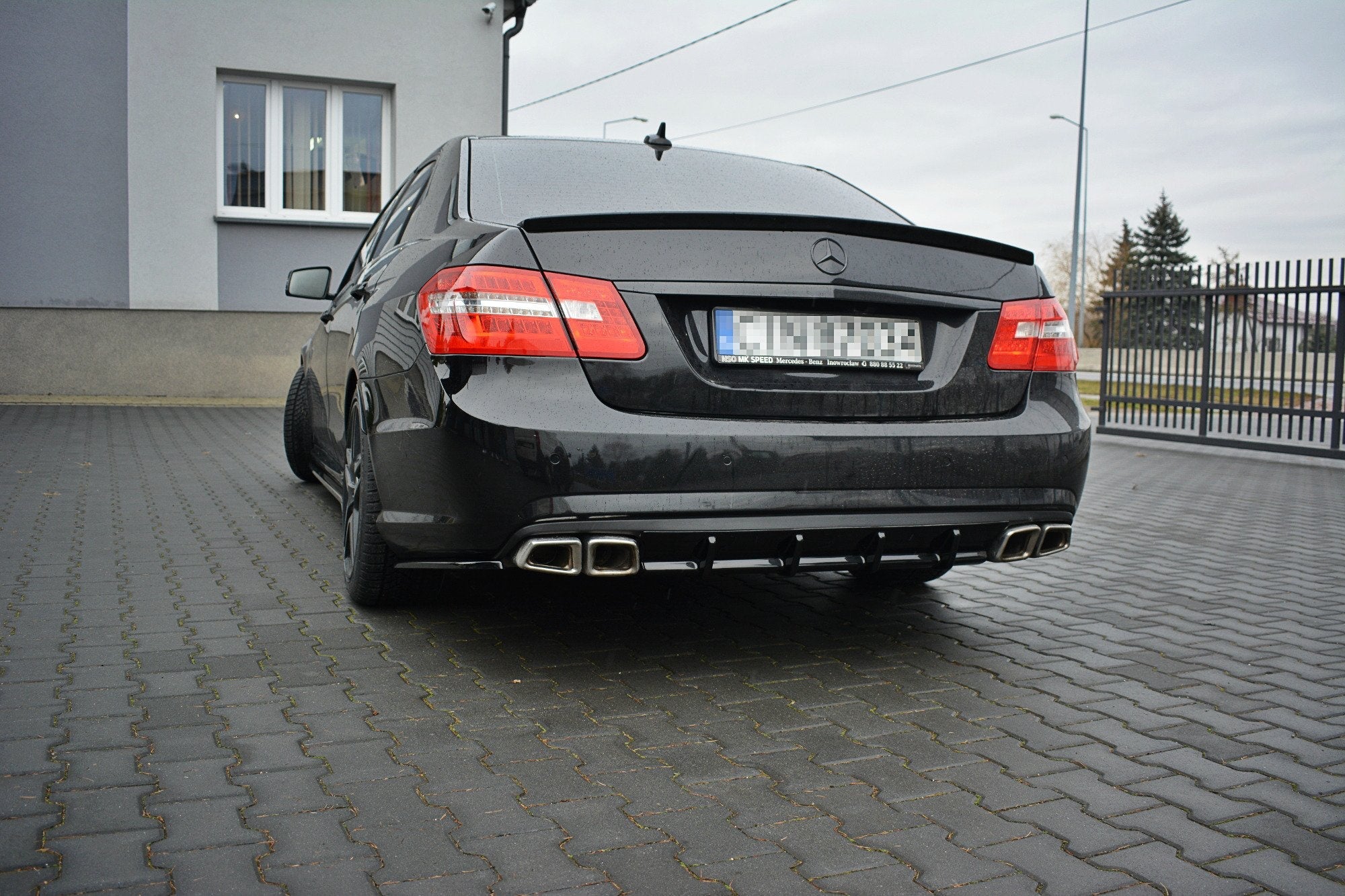 Prelungire difuzor bara spate Mercedes E Class W212 E63 AMG 2009-2012 v4 - Maxton Design