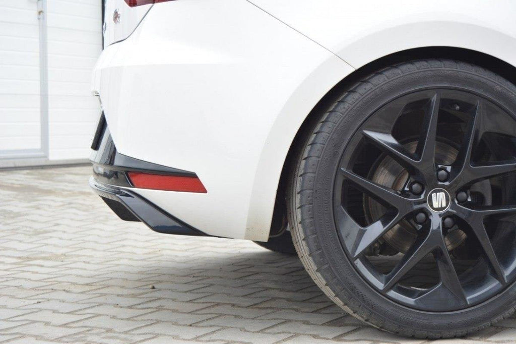 Prelungire difuzor bara spate Seat Leon Mk3 FR 2012-2016 v6 - Maxton Design