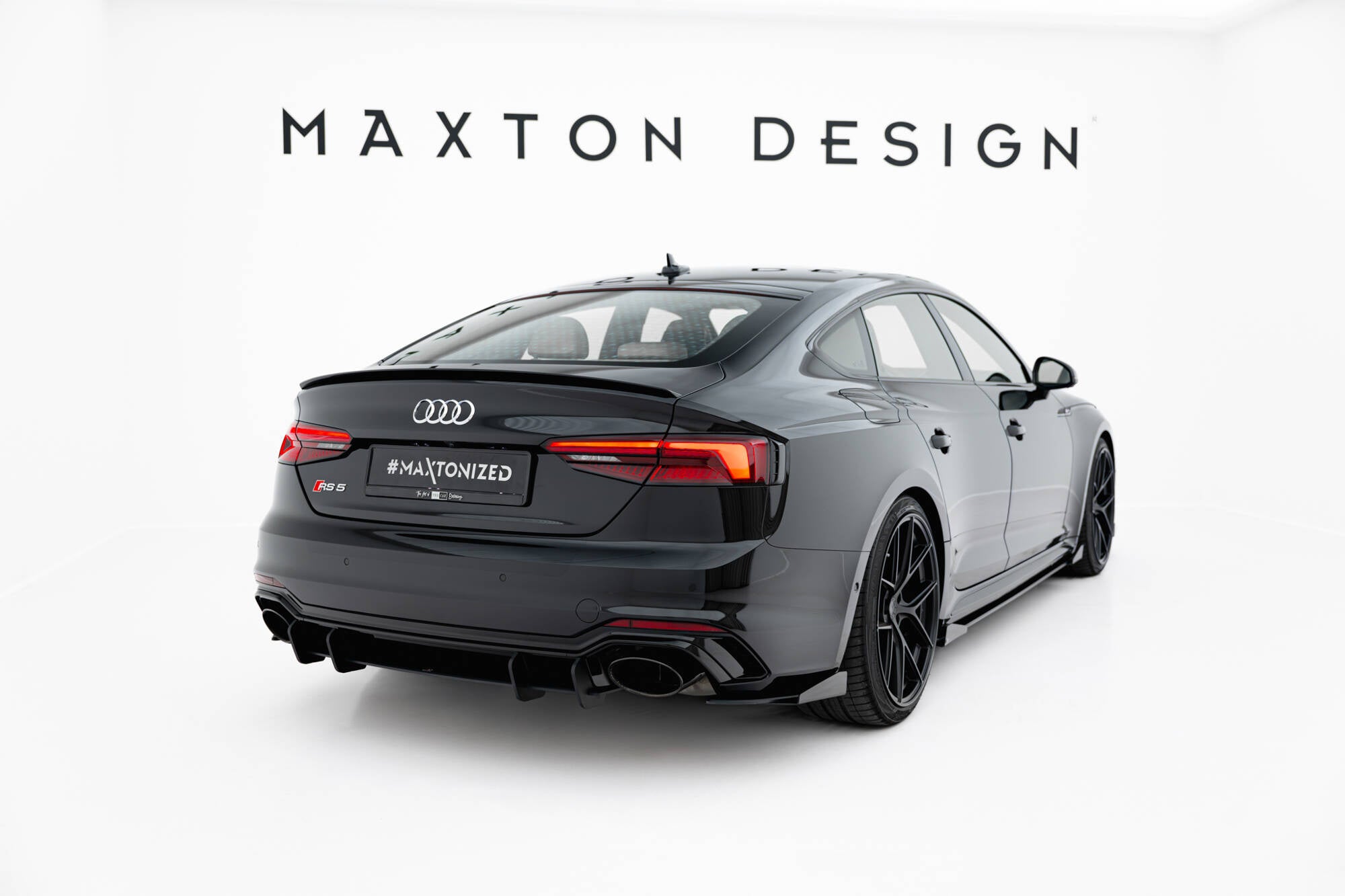 Flapsuri bara spate Audi RS5 Sportback F5 2017-2019 v2 - Maxton Design
