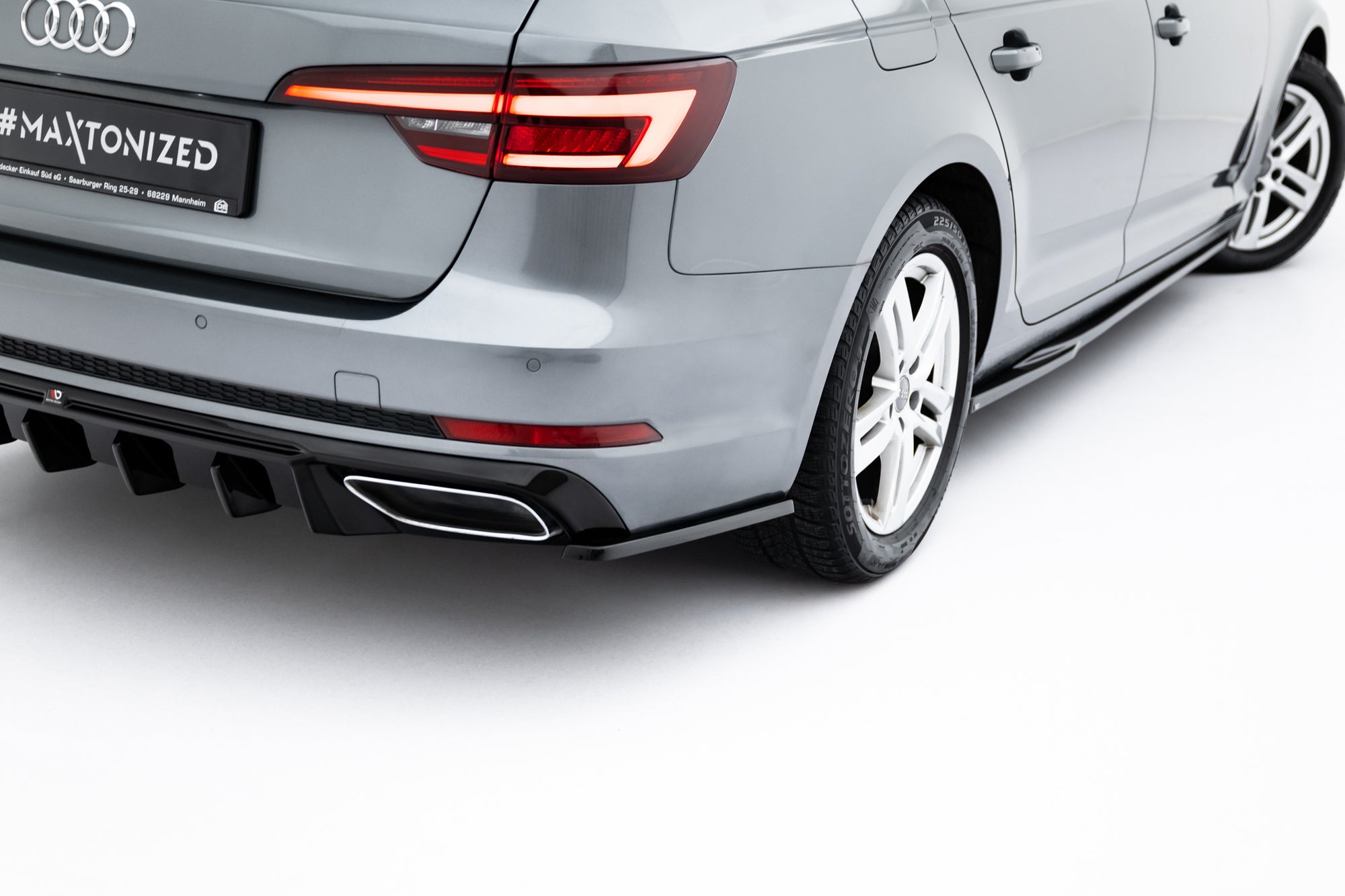 Prelungire splitter bara spate Audi A4 / A4 S-Line / S4 Sedan / Avant B9 2015-2019 v38 - Maxton Design