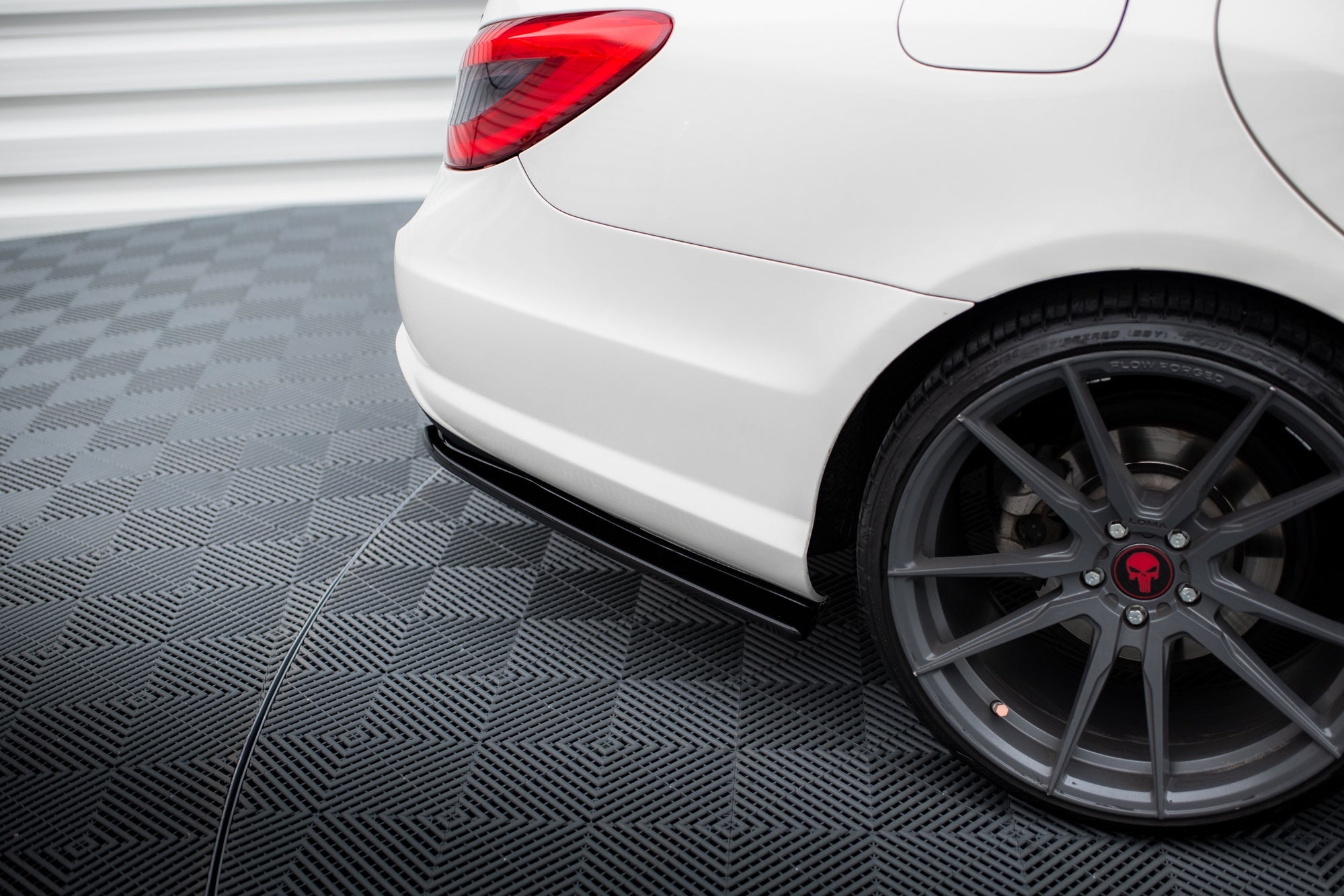 Prelungire splitter bara spate Mercedes CLS C218 Amg Line 2011-2014 v2 - Maxton Design