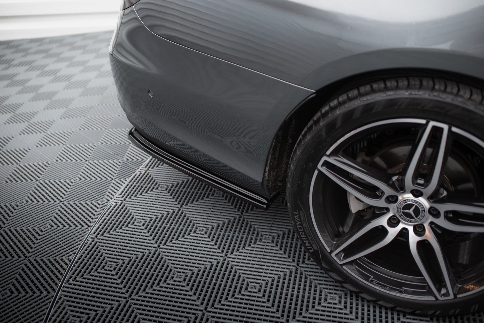 Prelungire splitter bara spate Mercedes E Class W213 Amg-Line E43 AMG 2016- v4 - Maxton Design